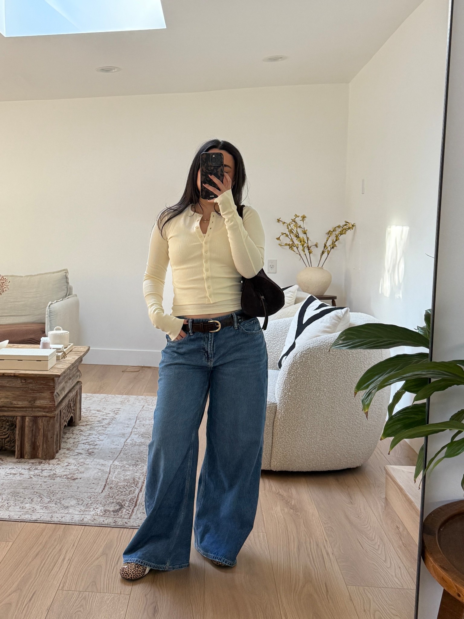 OOTD 🤍 Cardigan is from Thirty Years - you can use my code ALE for a discount! 

#LTKItBag #LTKStyleTip #LTKootd