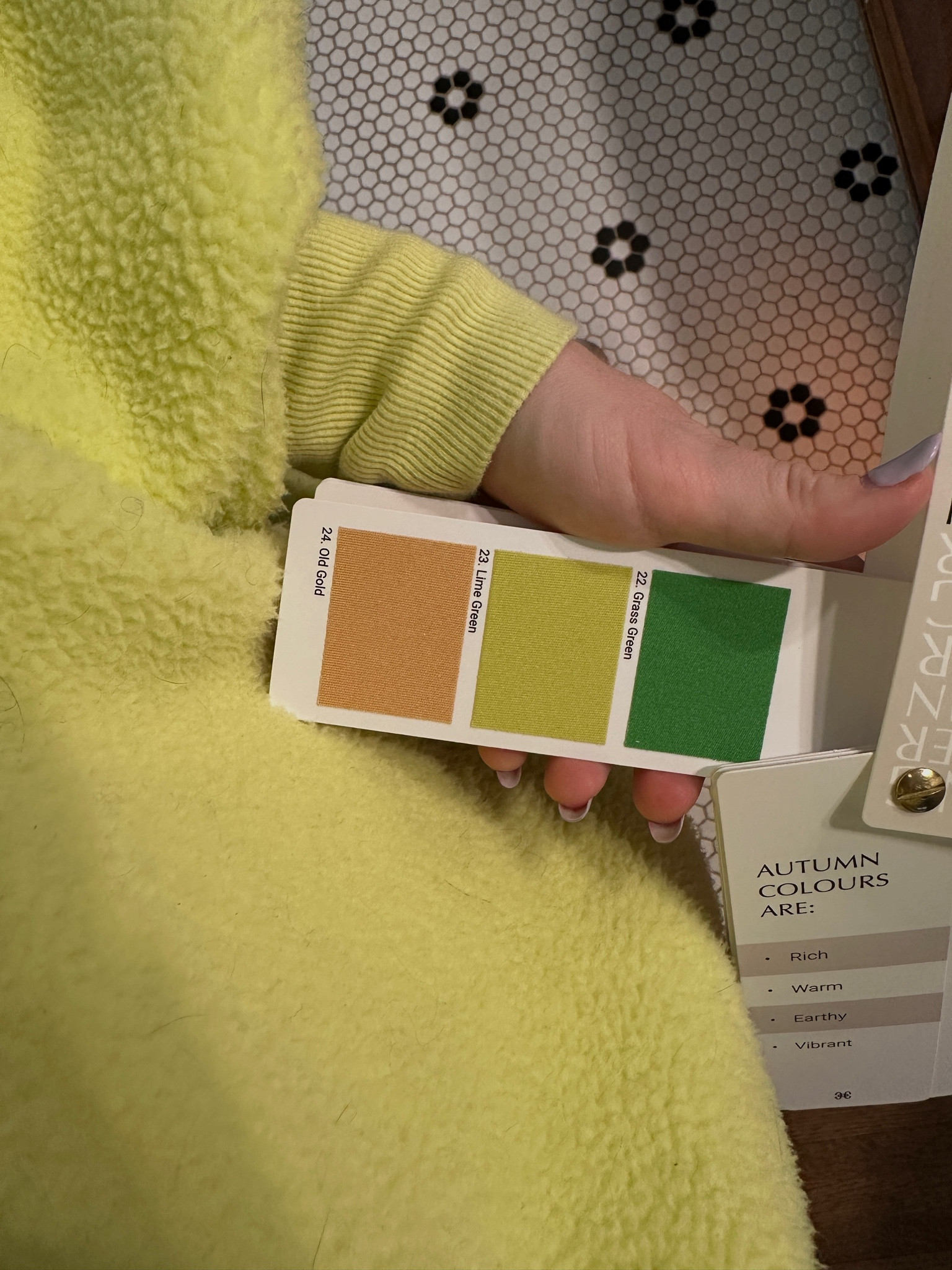 Nailing my Autumn color 🍂 