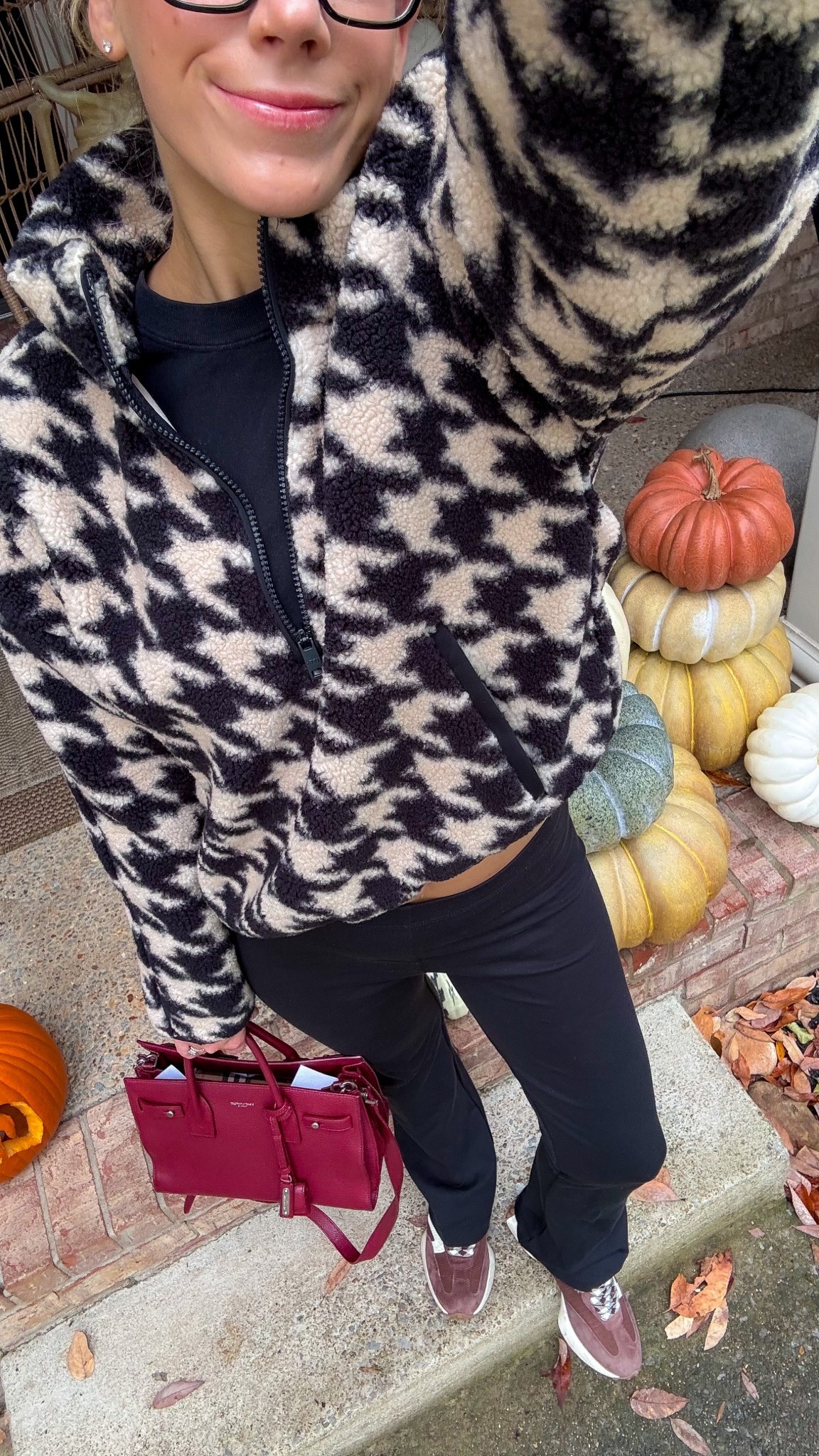 Casual outfit fleece pullover black pant sneakers athleisure drop off outfit school pickup outfit abercrombie 

#LTKFindsUnder100 #LTKShoeCrush #LTKFindsUnder50