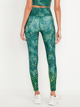 High-Waisted PowerSoft 7/8 Pocket Leggings | Old Navy (US)