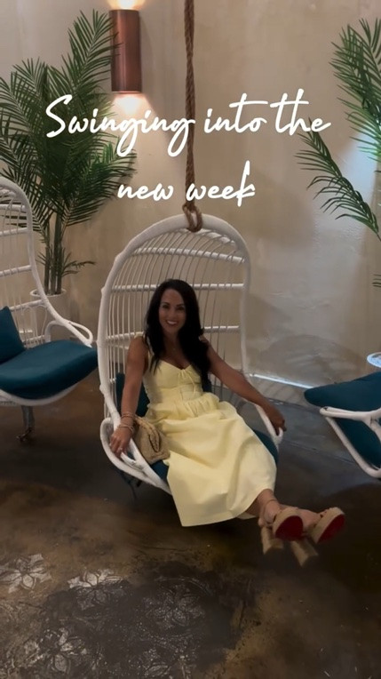 Summer me didn’t sign up for Mondays ☀️
Last day to get this dress on sale!

#summermood #lifestylecreator #bostoninfluencer #summerreels #over50style