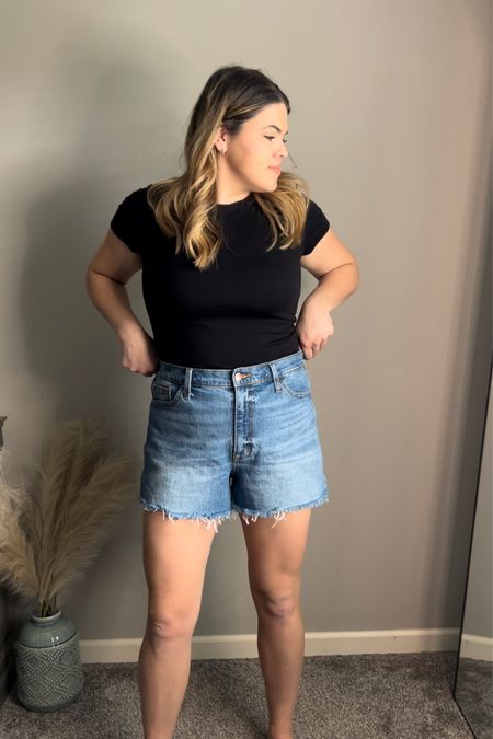 Best Jean Shorts for Midsize 💙

Target shorts anyone? There are some wins and losses in here. Let me know which ones you liked best! Everything is in a size 12. 

Comment the name of a brand of shorts you want me to try next! 

Save this post to refer back to next time you’re shopping at @Target

✨ Click shop my looks on my profile
✨Check my stories + highlights
✨Comment details and I will send them to you personally, cus I love ya! 🤟🏼

Midsize jean shorts size 12, midsize denim shorts, midsize summer outfits, midsize spring outfit #size12 #targetstyle#denimshorts #denimoutfit #jeanshorts #midsizestyletips #LTKcurves #targetstyle 

#LTKstyletip #LTKunder50 #LTKSeasonal