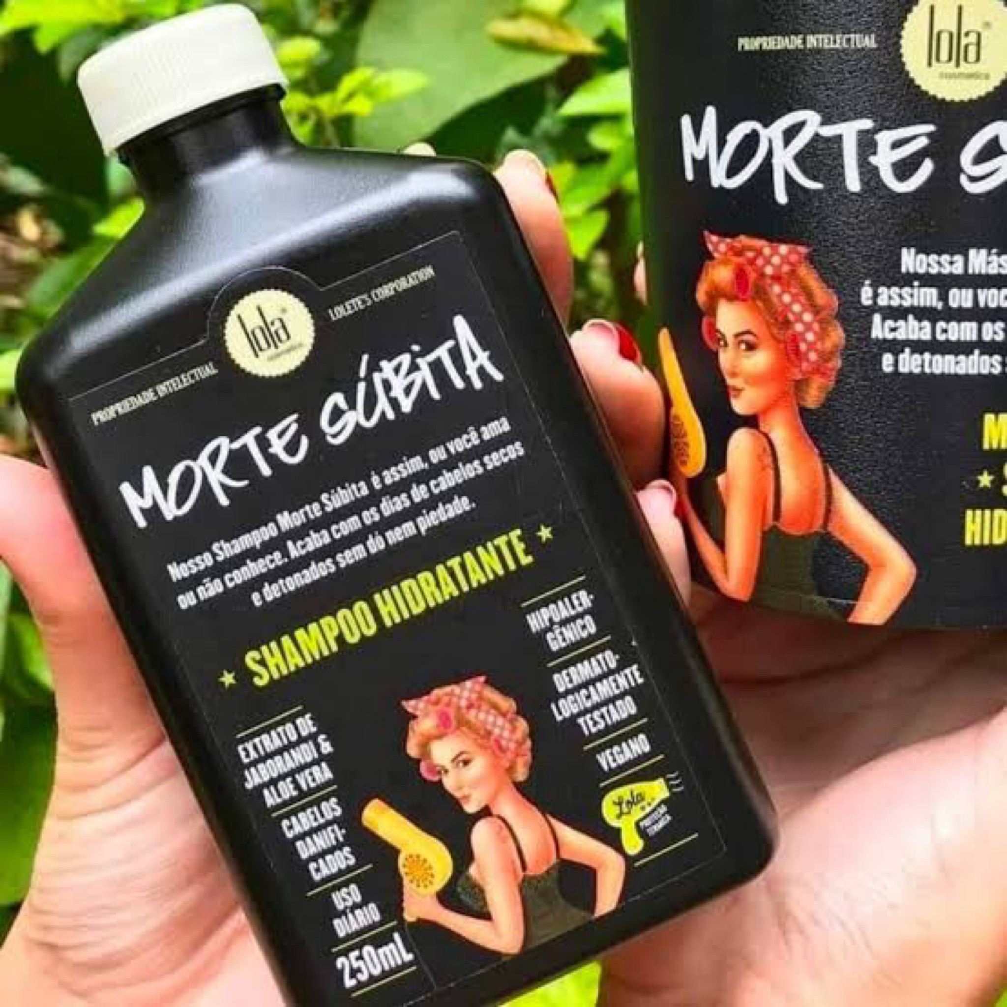 O Shampoo Hidrante Morte Súbita foi feito especialmente para cabelos danificados e quimicamente tratados. Proporciona uma hidratação profunda, é enriquecido com ativos 100% vegetal.
#LTKAcademy 

#LTKbeauty #LTKFind #LTKbrasil