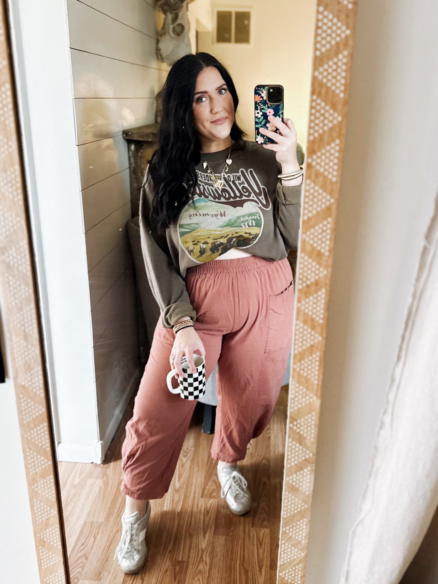 XXL in the sweatshirt
Pants are old Cupshe but I linked a similar Amazon pair!
