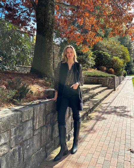 What I wore exploring Highlands today 🍂 Doen blouse (XS), La Fiorentia vest (old, two similar linked), MOTHER jeans (25), Aquatalia boots (TTS, similar also linked).

#fauxfurvest #doen #falltops #fallblouse #blackanklejeans #blackridingboots #falloutfitinspo #falloutfits2023 #gilet 

#LTKfindsunder100