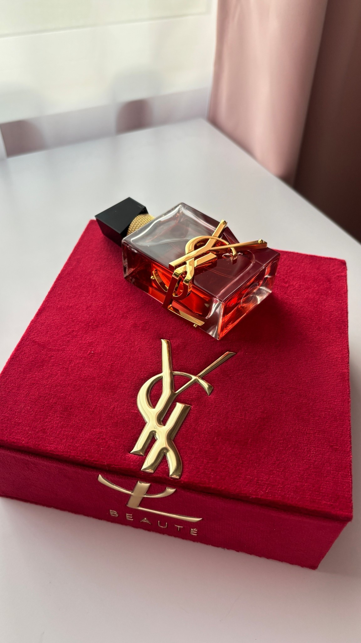 LIBRE BERRY CRUSH BY YSL BEAUTY. BURSTING WITH JUICY RASPBERRY AND CREAMY COCONUT.


#LTKBeauty #LTKselfcare