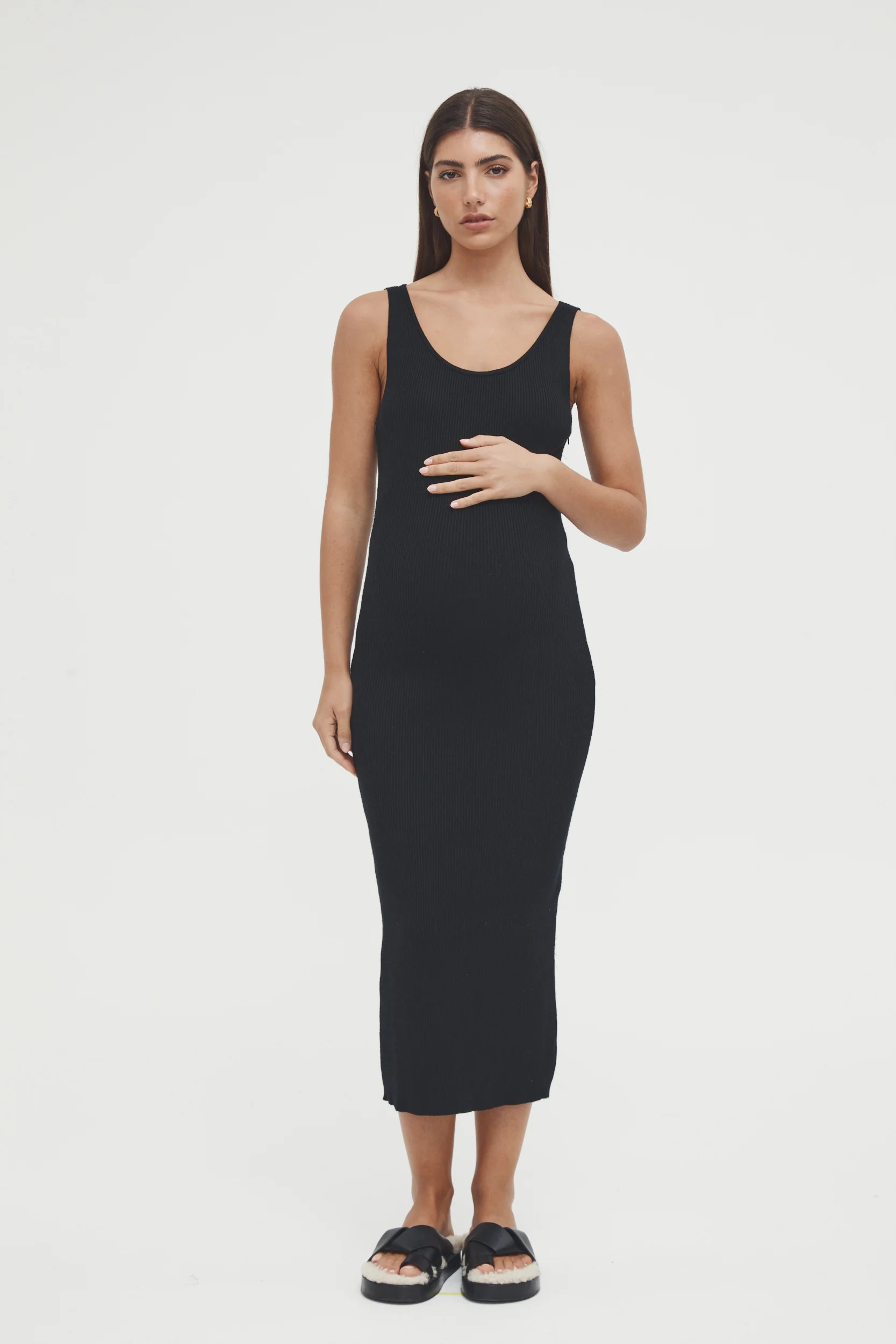Coastline Knit Dress II (Black) | Legoe Heritage Maternity