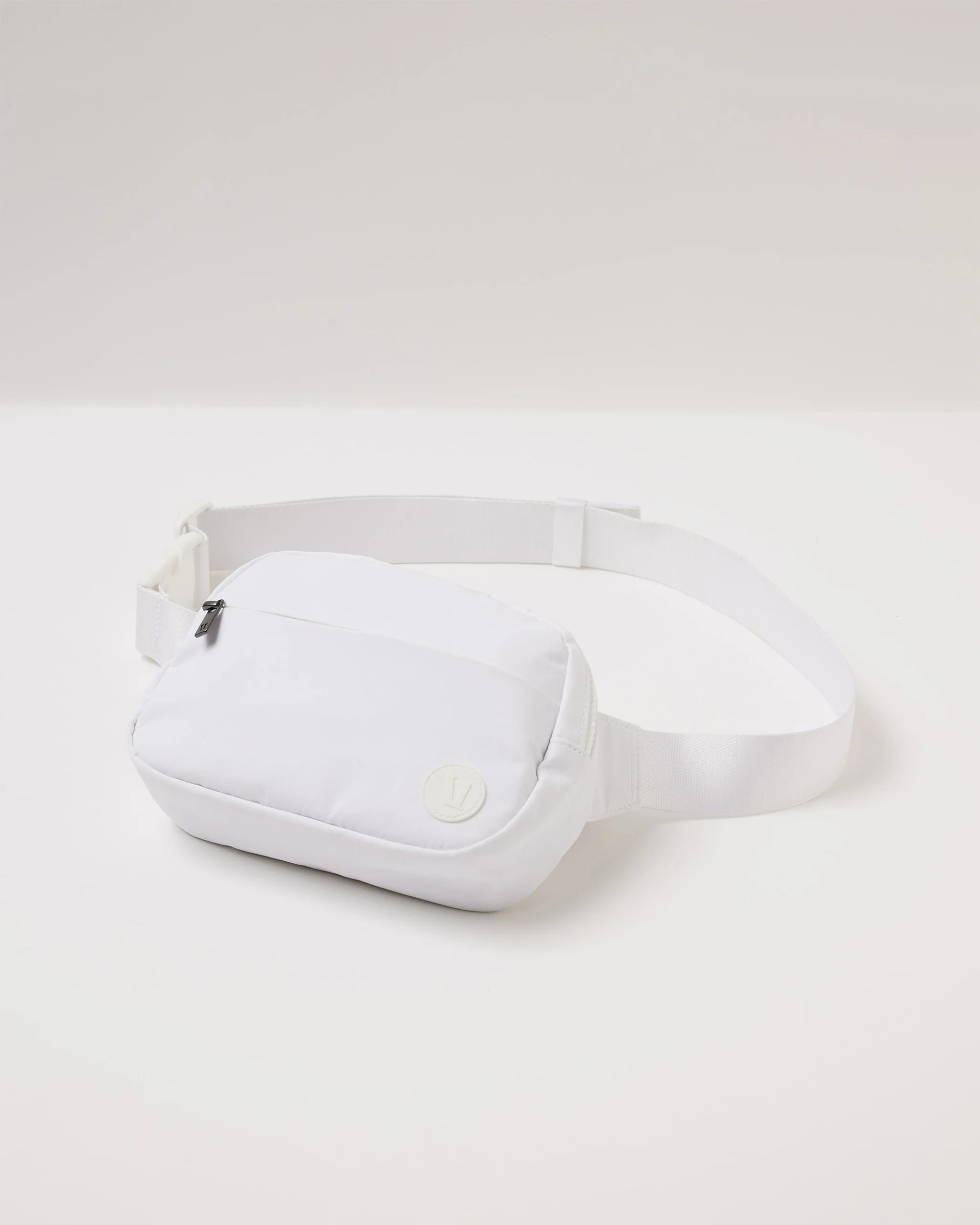 All Around Hip Pack | White Waist Bag | Vuori | Vuori Clothing (US & Canada)