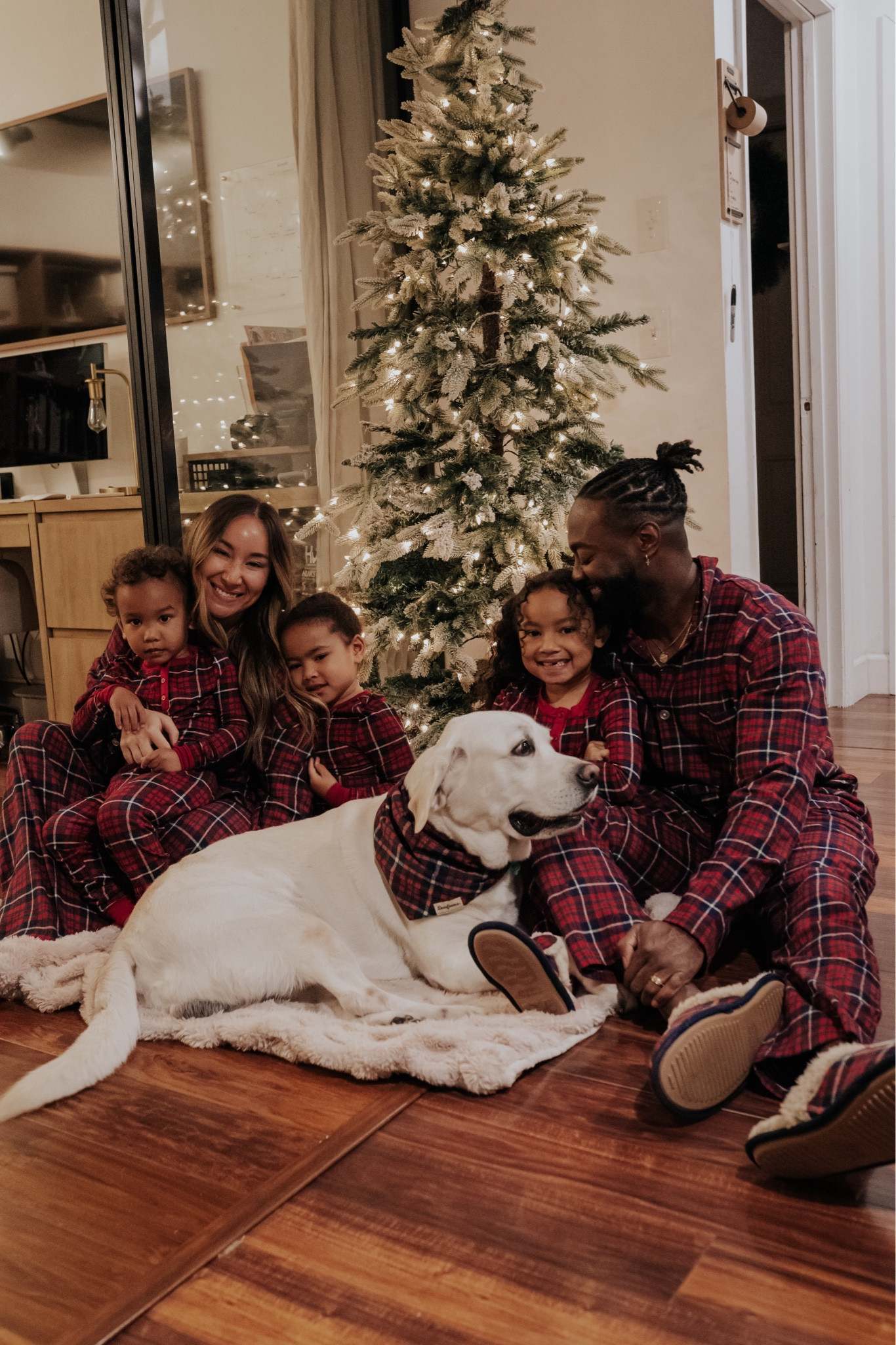 Family matching even Mac!

#LTKFamily #LTKSeasonal #LTKHoliday