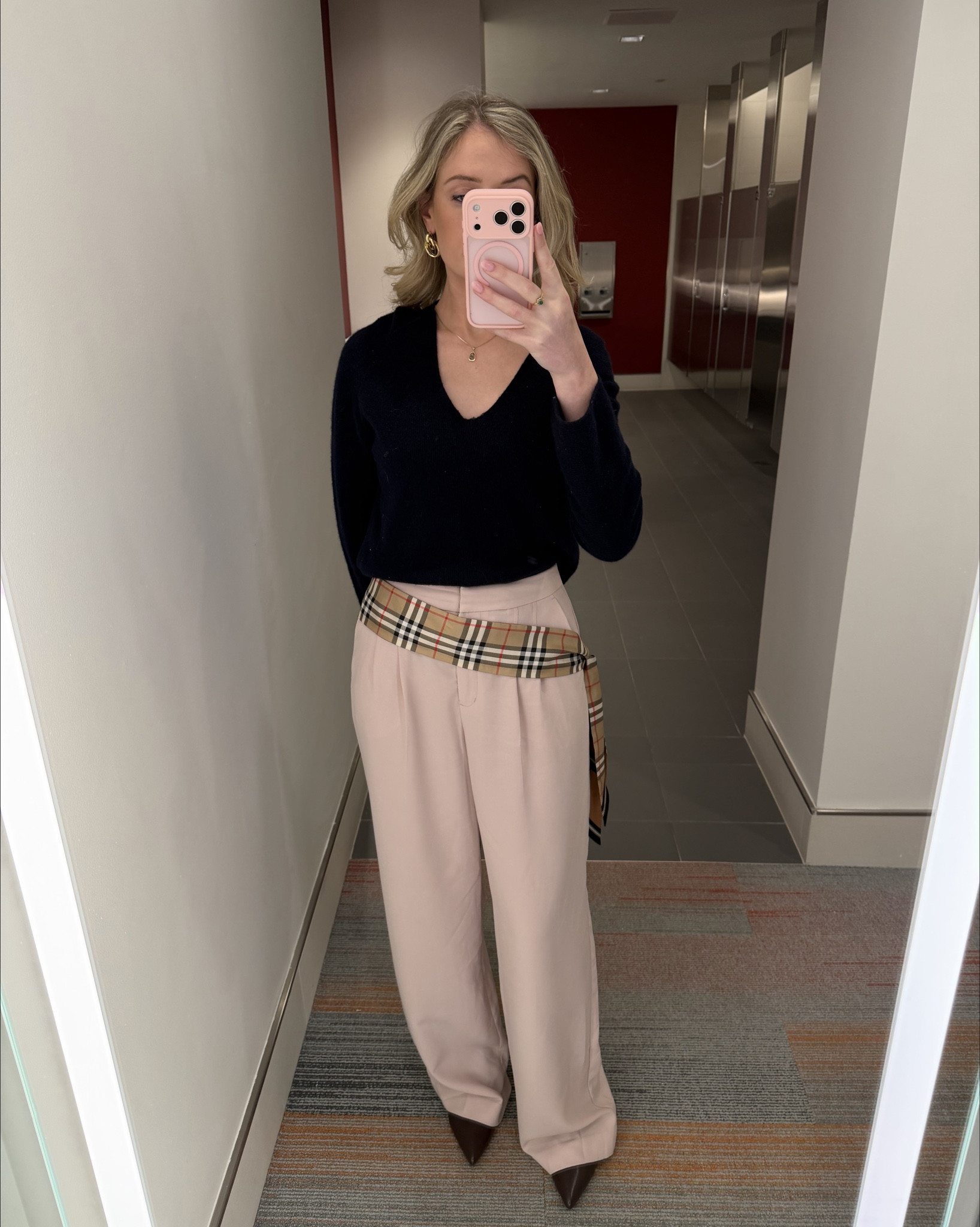 Work trip to Washington DC - what I wore day 1. Everything fit tts and these shoes walked for miles without any blisters (a win)! I’m loving a skinny scarf these days 

Skinny scarf belt 