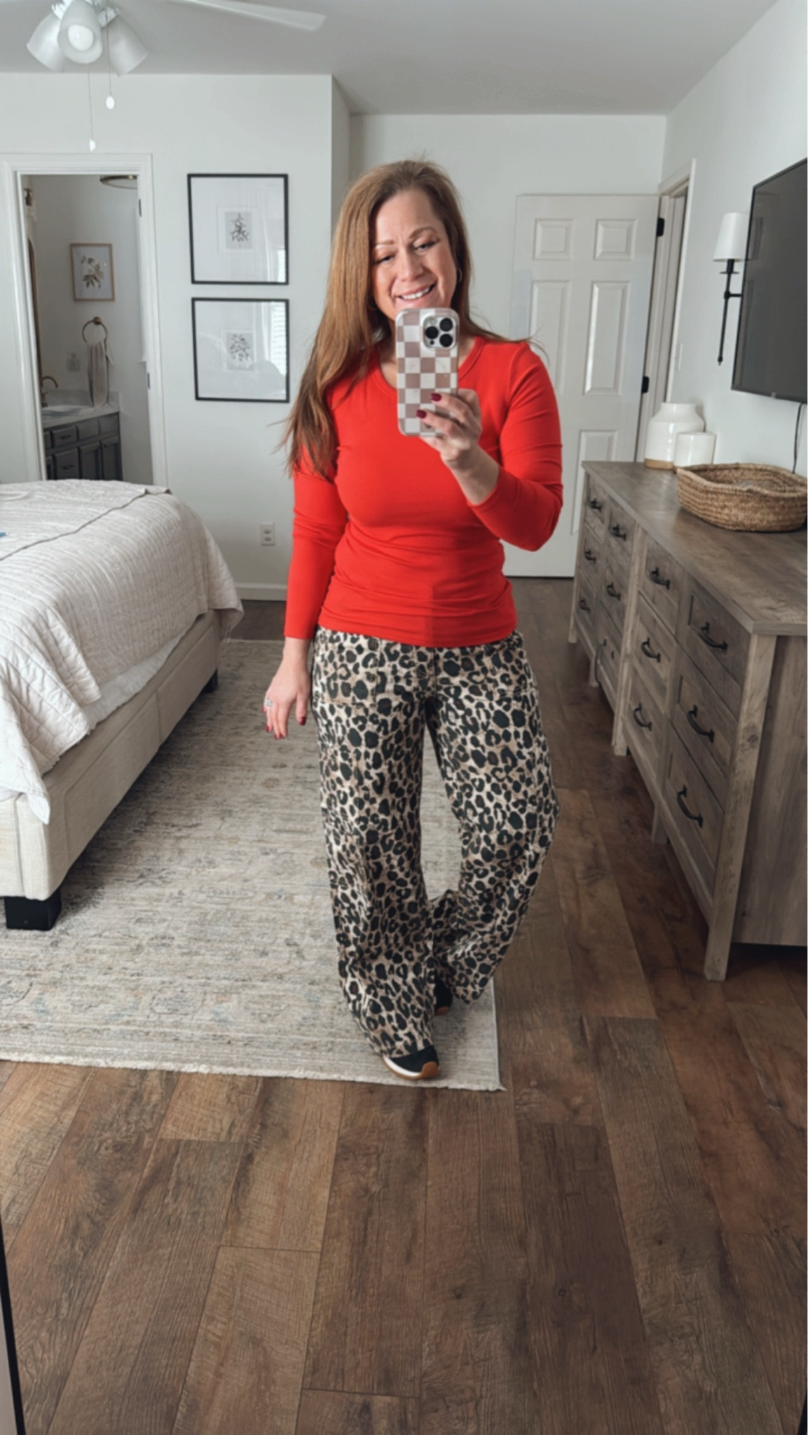 My favorite wide leg cargo pants now come in short and tall lengths, and new color options!!!!


#LTKFindsUnder50 #LTKPetite #LTKMidsize