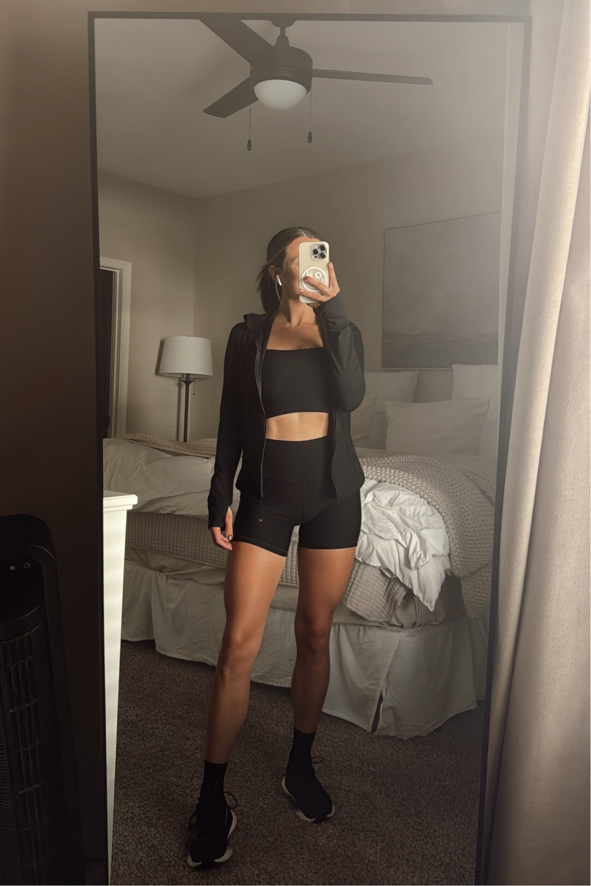 Work out set true to size! 

#LTKFitness #LTKActive