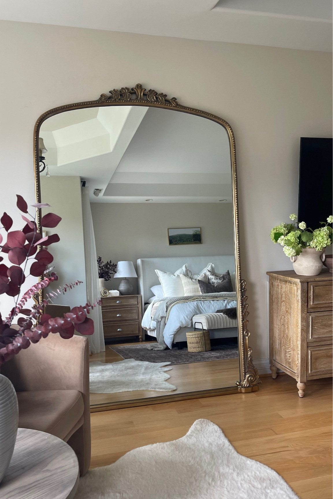 My dream mirror! I still admire it daily here! 

#LTKSeasonal #LTKstyletip #LTKhome