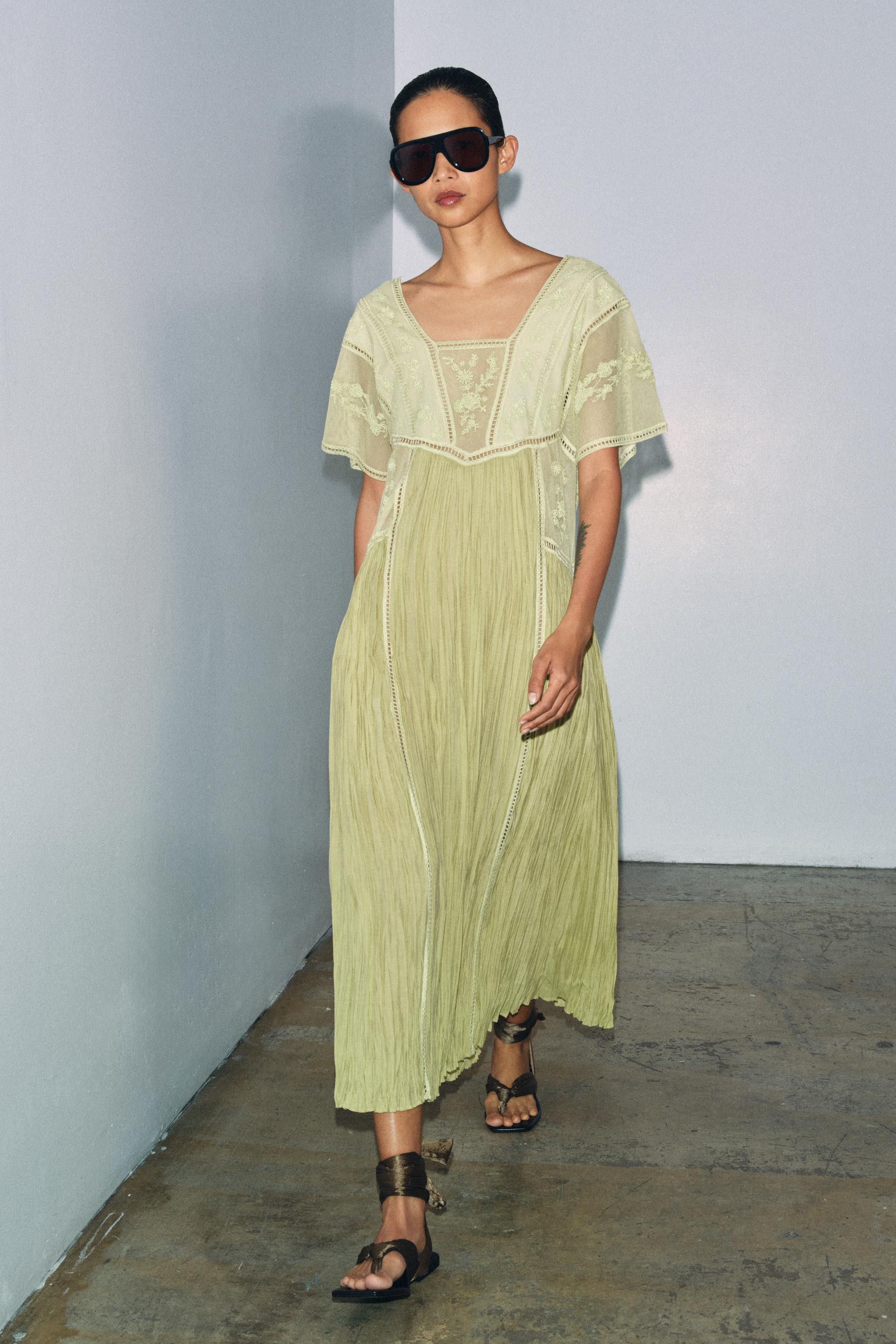 EMBROIDERED PLEATED DRESS ZW COLLECTION | Zara US