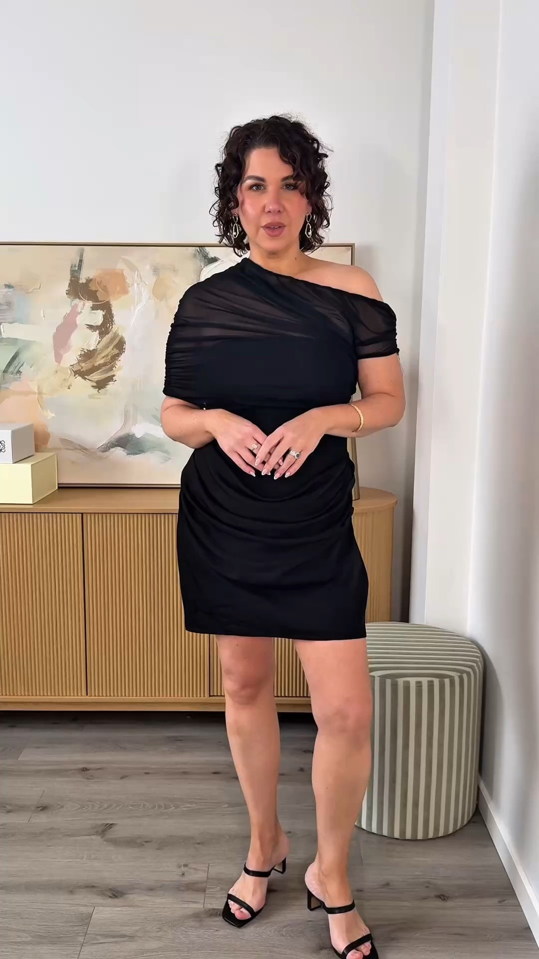 Who needs a clutch when your dress has gorgeous draping that doubles as a pocket 😂

Francesca DC: RACHG15%

#LTKaustralia #LTKdatenight #LTKwedding