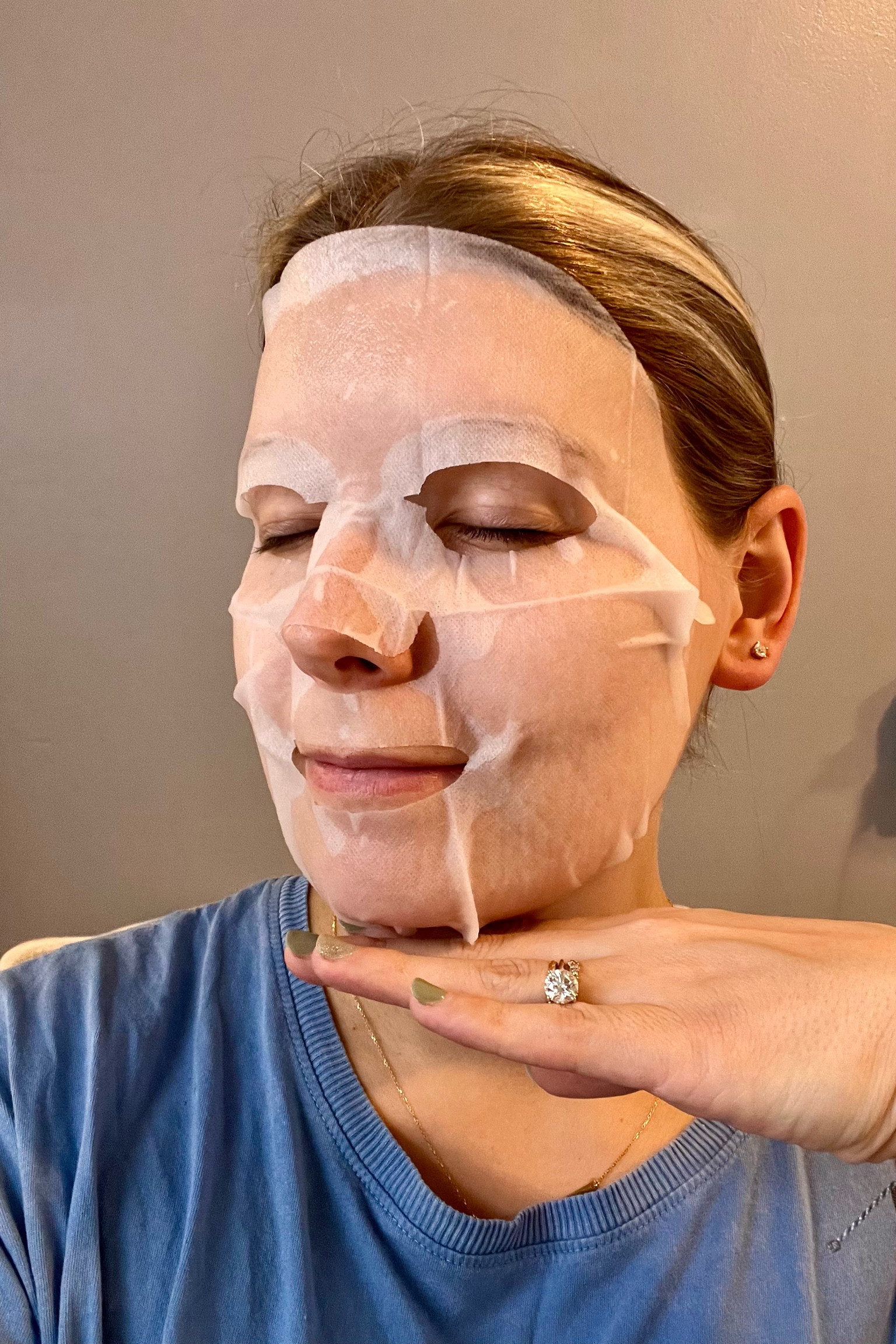 Self care Sunday 💆‍♀️ 
Face mask 
Amazon face masks 
Oatmeal face mask 

#LTKbeauty
