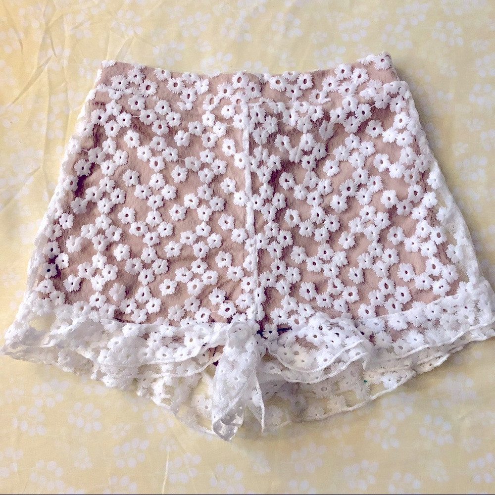 Latona Cream Embroidered Lace Ruffled Shorts | Poshmark