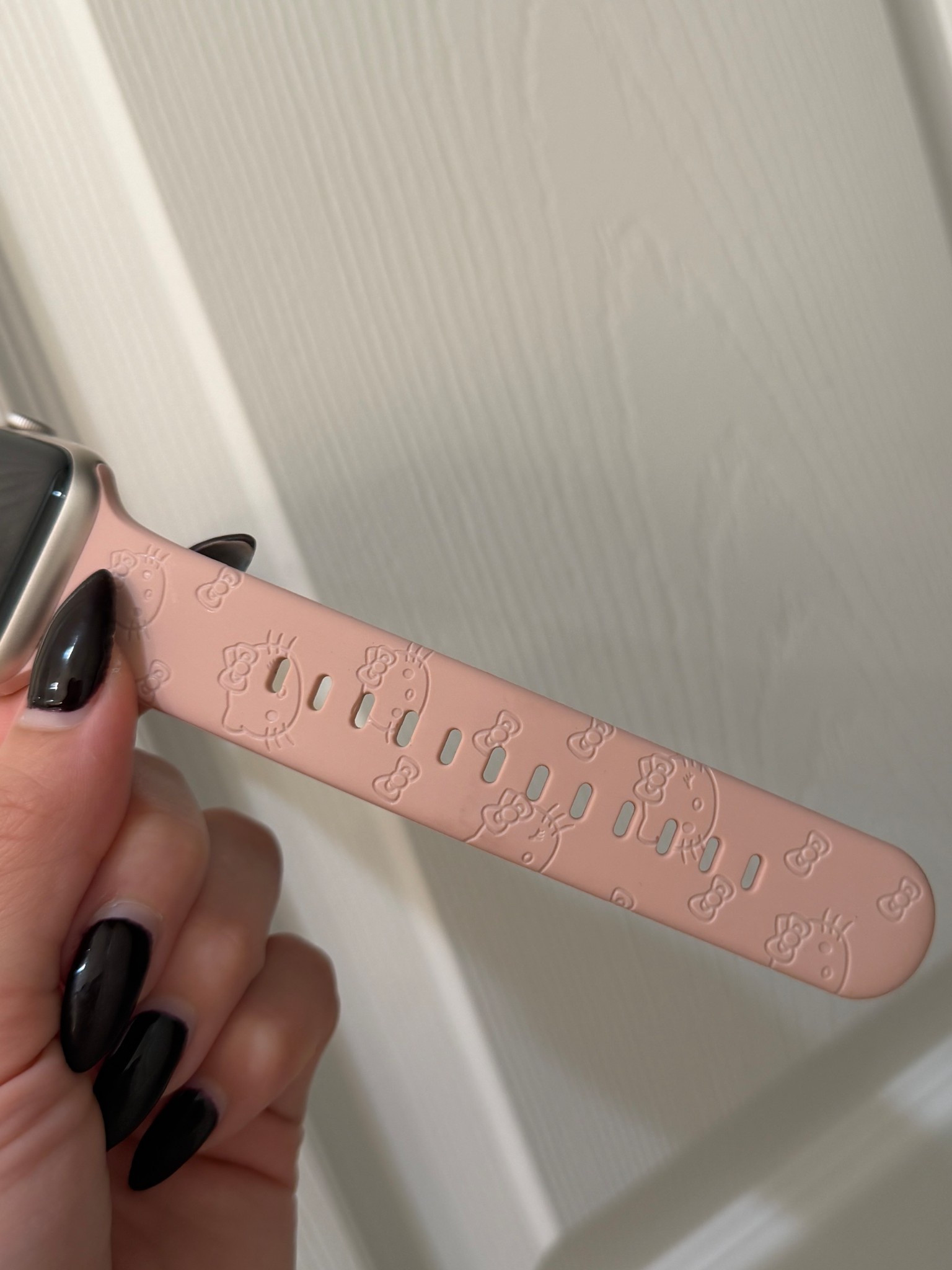 My hello kitty Watch band! 🥰✨

#LTKActive #LTKdayinmylife #LTKfitnessgoals