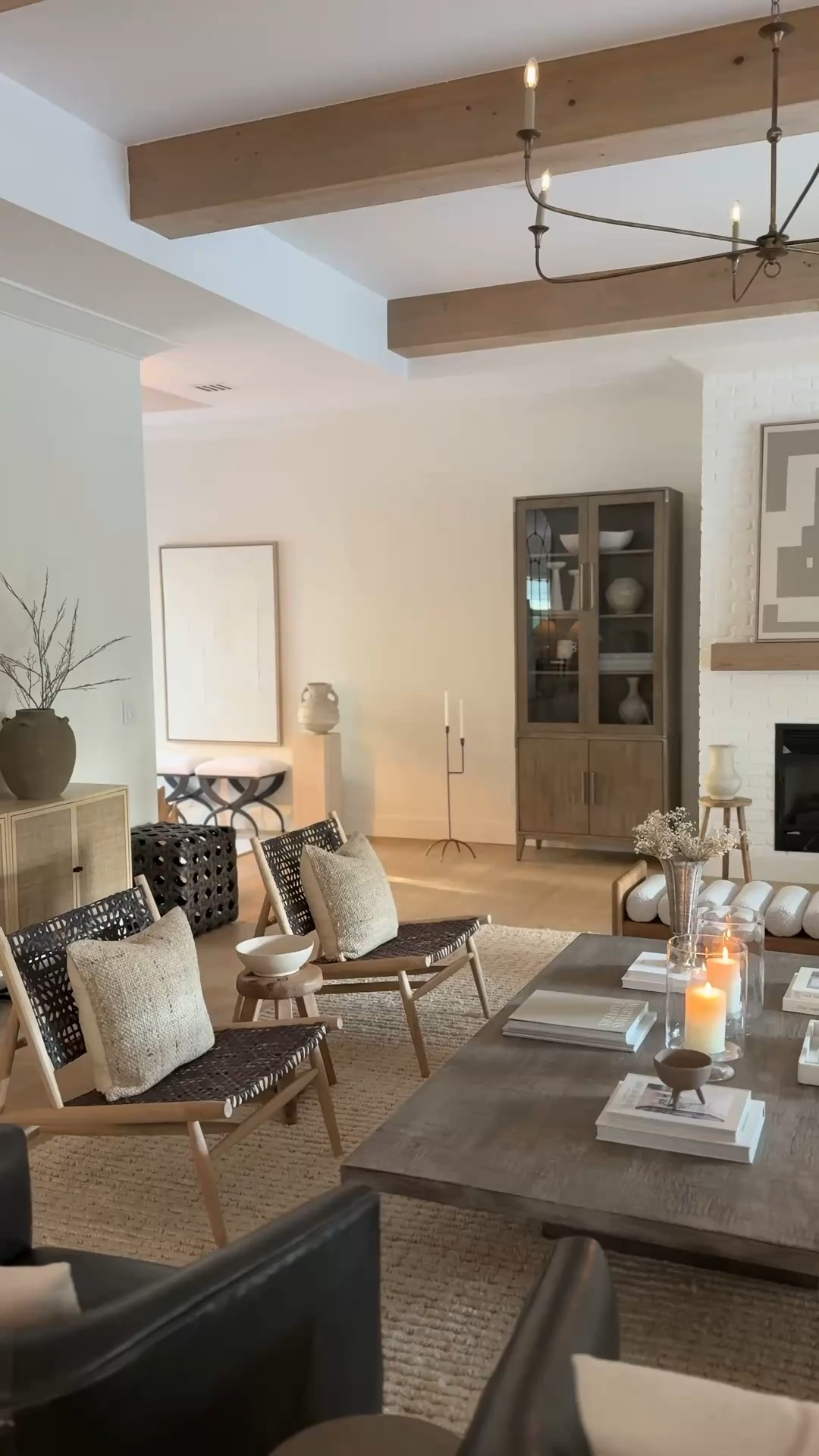 Slow evening vibes #cozyhome #neutralstyle

#LTKHome