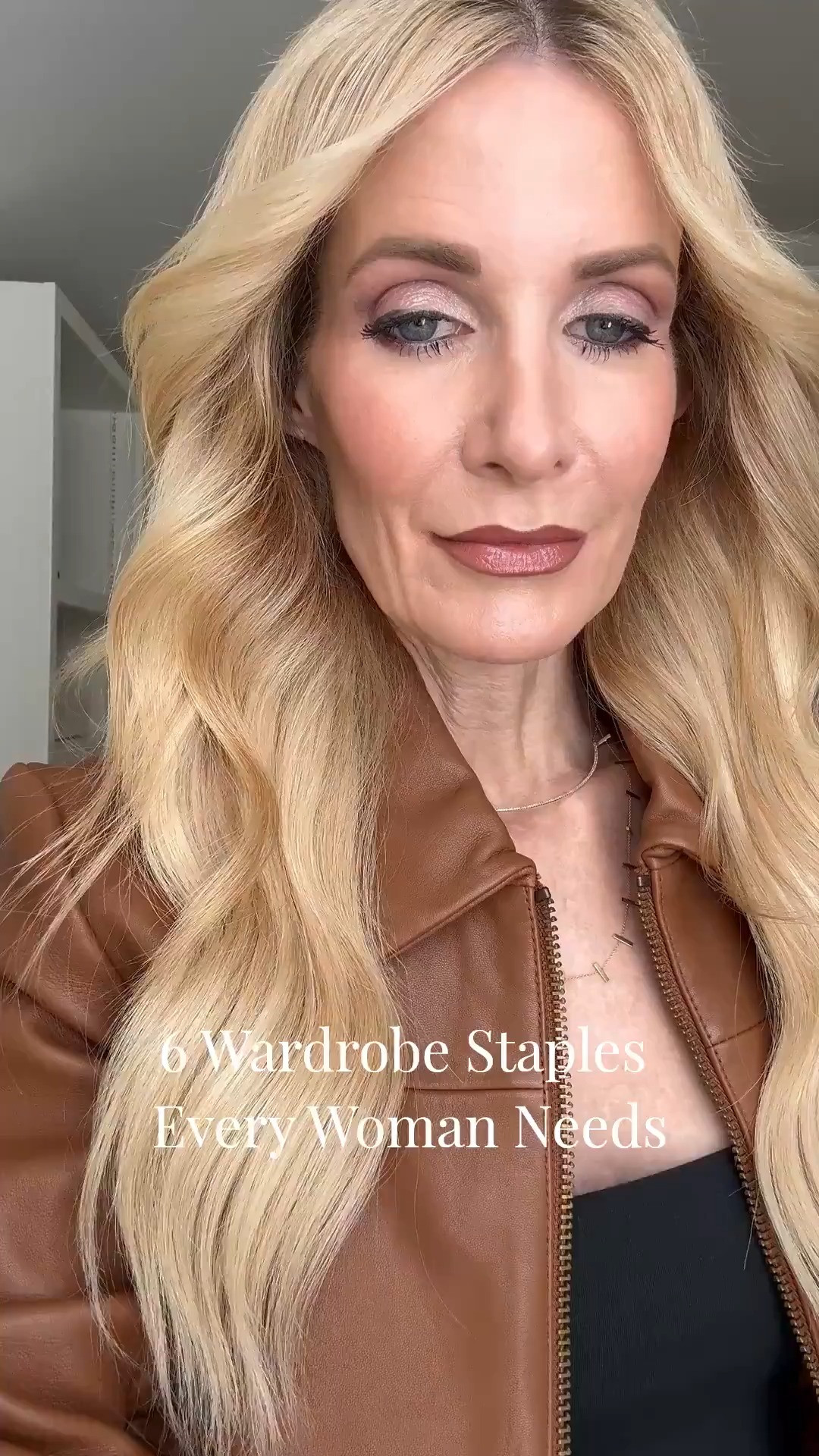 If I woke up today and everything vanished from my closet, these are the SIX pieces I’d add back immediately. 🤍 True wardrobe staples you’ll wear on repeat: 1️⃣ Quince Leather Bomber Jacket Buttery-soft real leather, perfect fit, timeless. Comes in several colors. Wearing XS — runs true to size. 2️⃣ Quince Long-Sleeve Black Bodysuit So stretchy, so comfy — honestly my most comfortable bodysuit. Wearing XS — runs true to size. 3️⃣ Black Belt with a Simple Gold Buckle Instantly elevates any outfit. 4️⃣ Pistola High-Waisted Wide-Leg Jeans (Dark Wash) Impeccable fit, elongating, and actually comfortable. Wearing size 24 — runs true to size. 5️⃣ Leopard Pointed-Toe Kitten Heels Mesh detailing = comfortable. Low heel = very wearable. 6️⃣ Quince Real Leather Handbag Classic, structured, everyday perfection. Comes in 3 colors (black is my fave). 👉 If you want to see the full 12-piece capsule wardrobe I just created for 2026, I posted a long-form YouTube video that went live yesterday. The link is in my Stories — definitely check it out if you want access to the entire 2026 capsule wardrobe.  

 

#LTKgrwm #LTKootd #LTKOver40