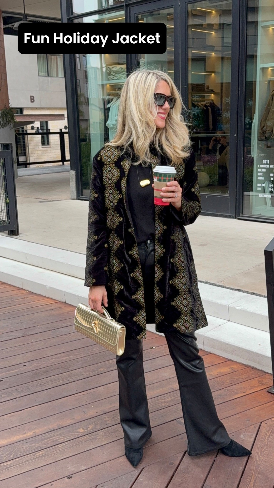 This jacket is perfect for holiday shopping or holiday bopping 🎄🎁🎉

#LTKHoliday #LTKdayinmylife #LTKSeasonal