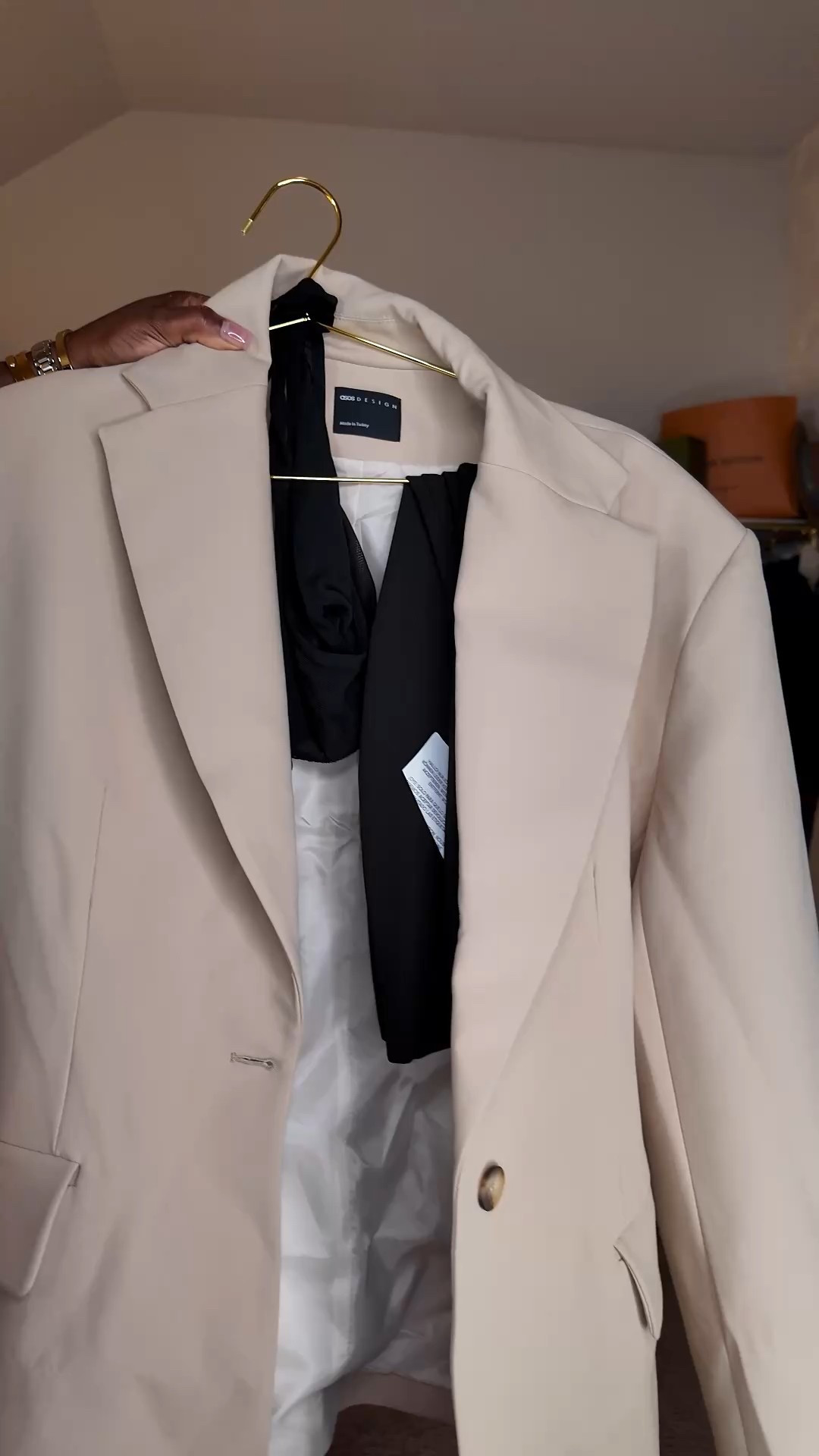 Ep. 3 of Style Diaries 

Top & Accessories @SHEIN 
Bottoms & Blazer @asos 
Shoes @stevemadden 
Earrings @Nordstrom Rack 
Necklace @ZARA 
Watch @Bulova 

Outfit Linked

#LTKStyleTip #LTKShoeCrush #LTKFindsUnder100