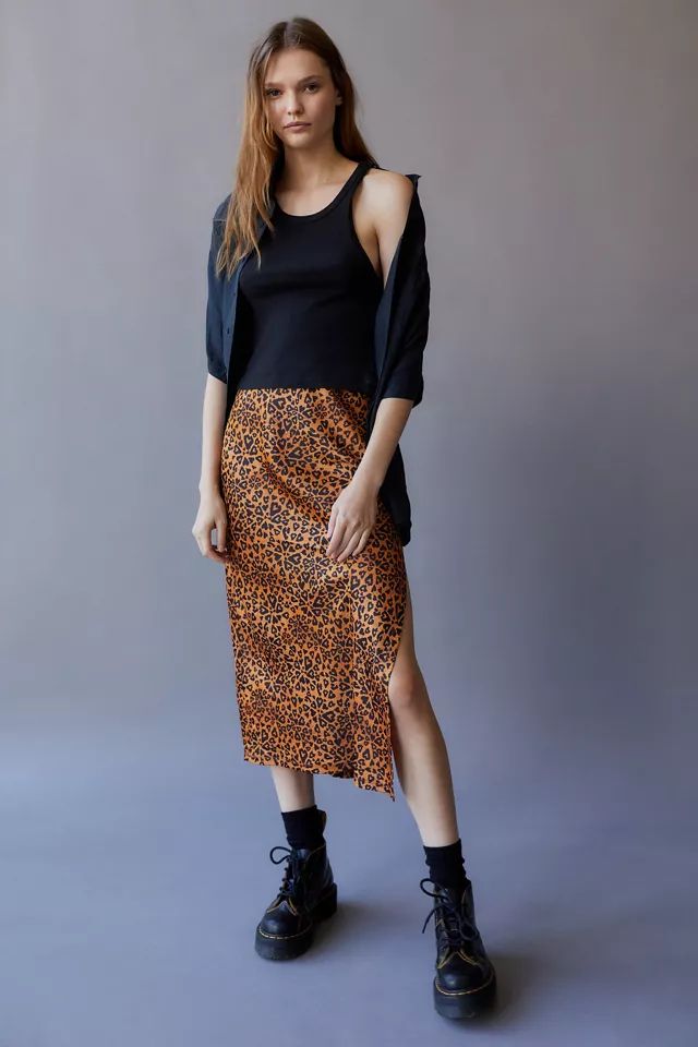 UO Edy Midi Skirt | Urban Outfitters (US and RoW)