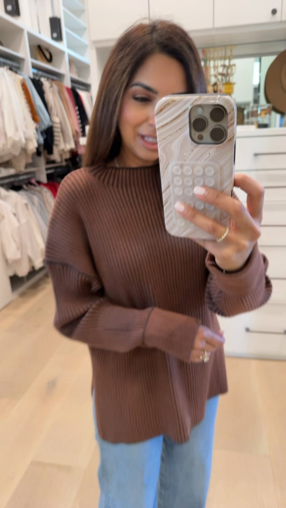 Wearing the XS in Varley sweater, very leggings friendly too! Runs TTS

#LTKSaleAlert #LTKStyleTip