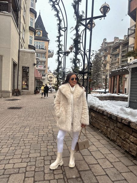 Winter white outfit I wore in Vail 