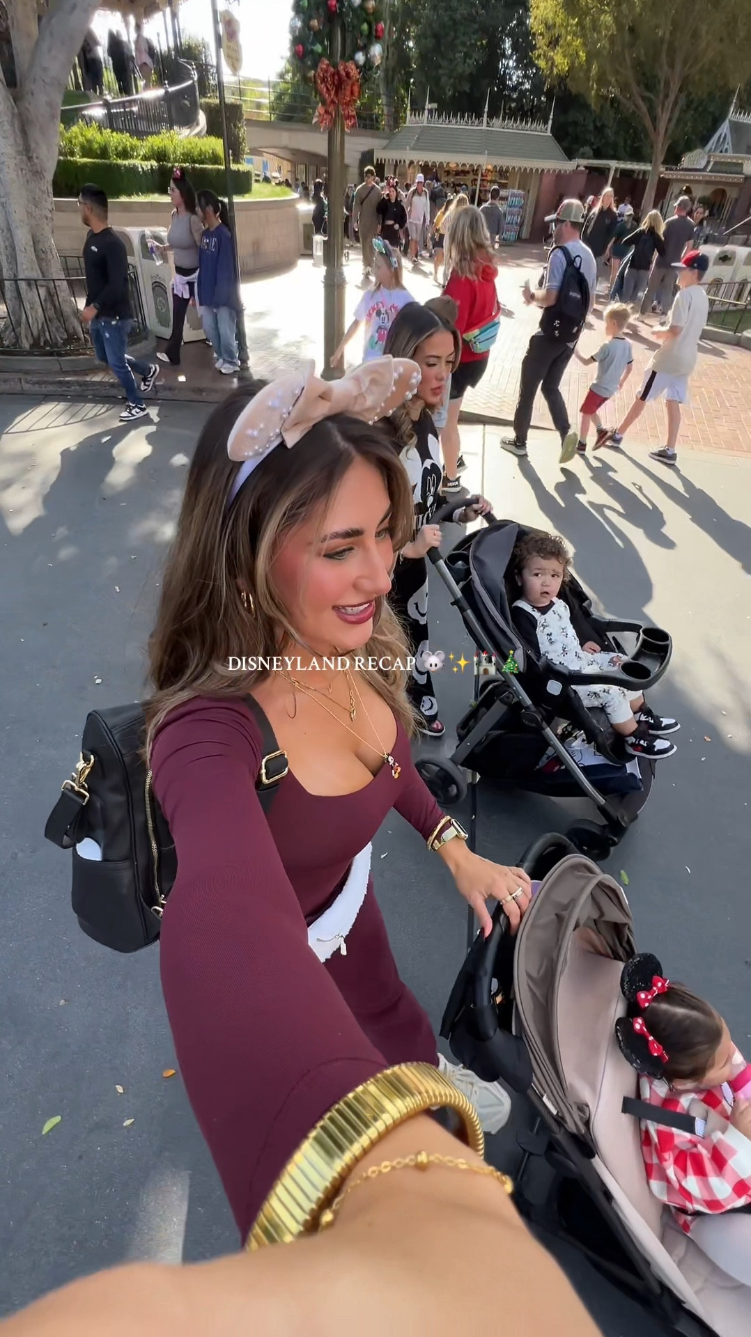 DISNEYLAND RECAP 🐭✨🏰 🎄

#LTKSeasonal #LTKHoliday #LTKFamily