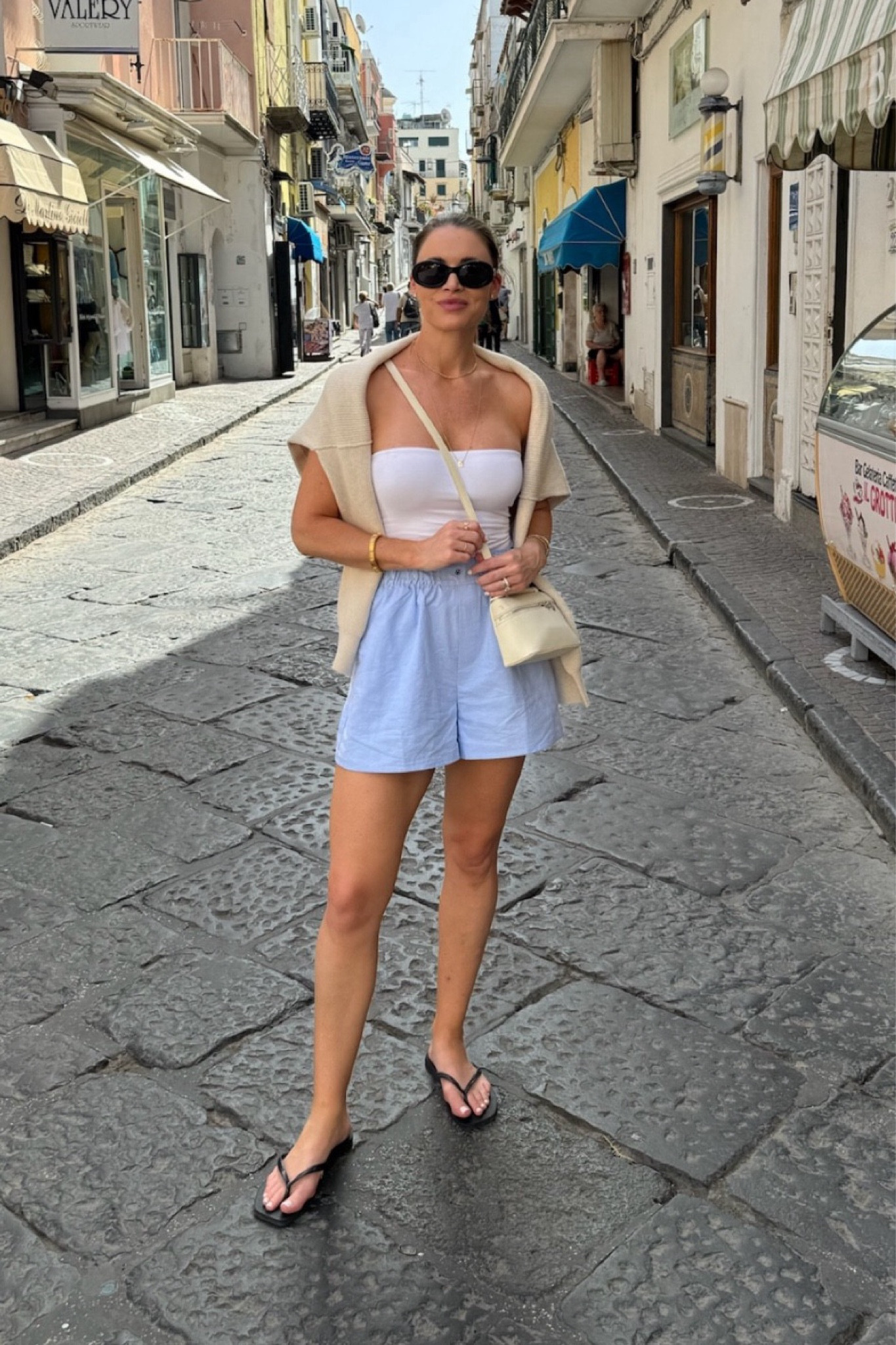 Travel day outfit!! 

Fall outfit 
Linen shorts 
Tube top 
Fall style 

#LTKStyleTip #LTKxPrimeDay #LTKSeasonal