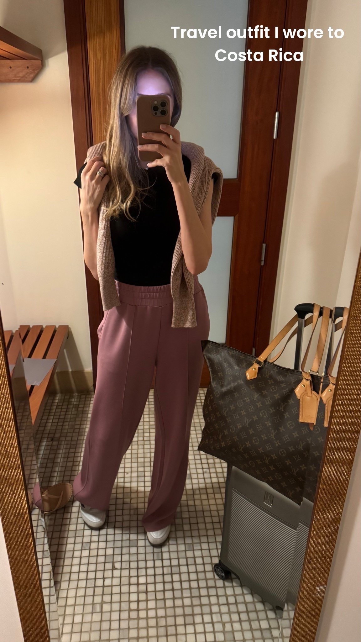 Travel outfit I wore to Costa Rica!
Elegant, comfortable, and stylish outfit I wore on my way to Costa Rica. Fits true to size and I’m wearing size small
Travel outfit 
Airport outfit 
Cozy set

#LTKU #LTKTravel #LTKootd