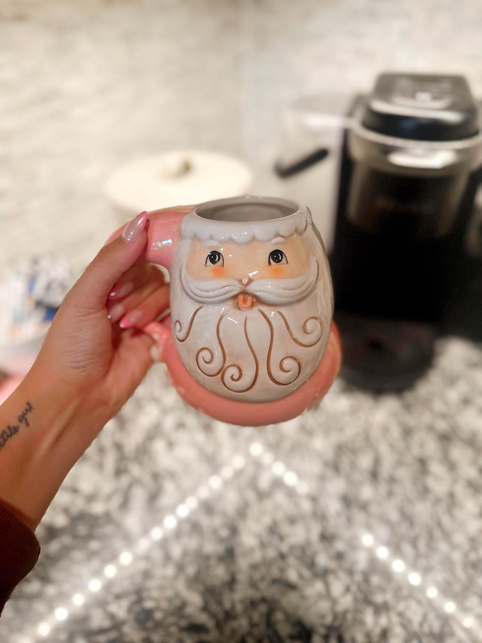 Pink Santa 🎅🏼 coffee mug

#LTKGiftGuide #LTKHoliday #LTKHolidaySale