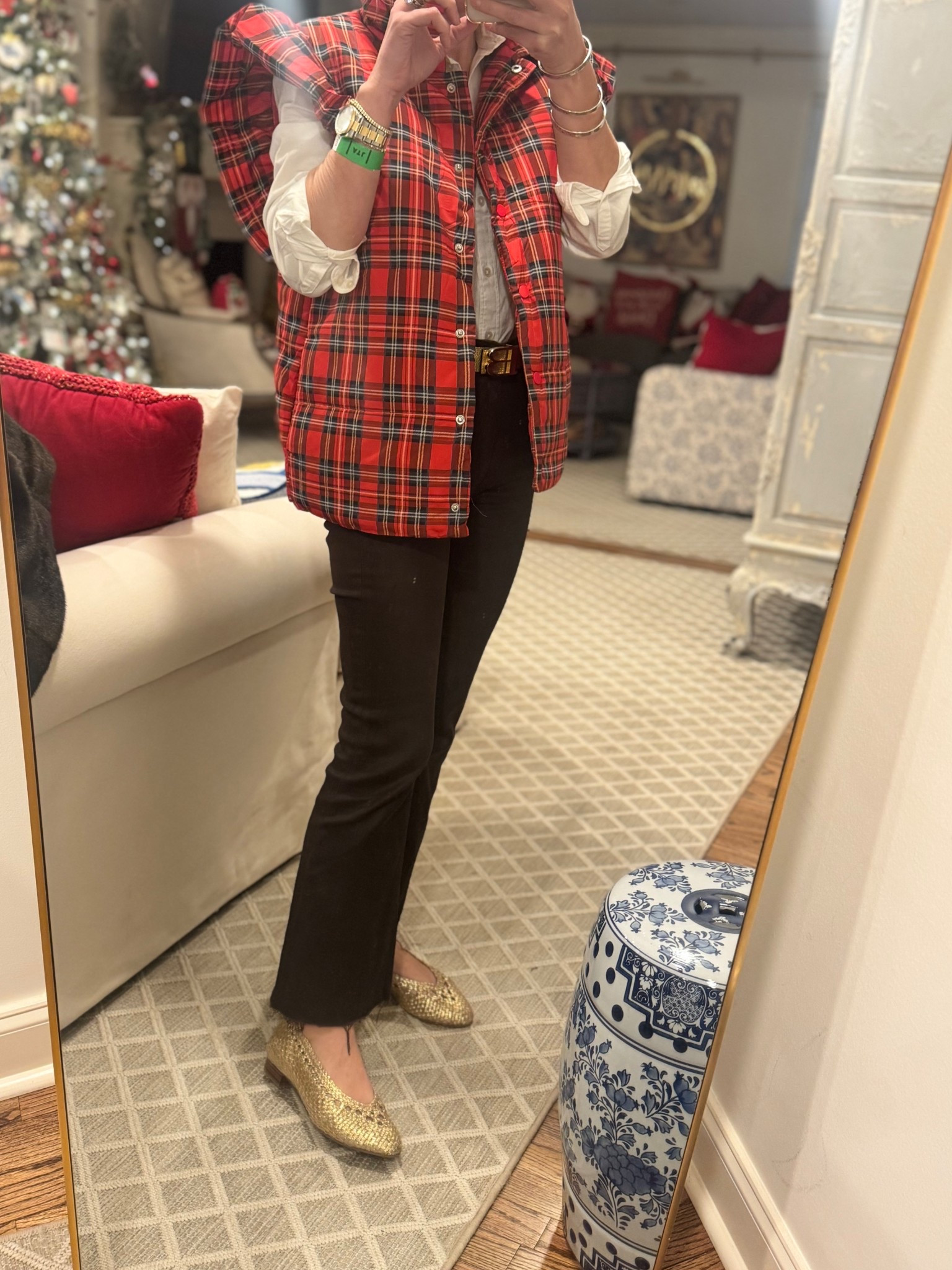 Festive Favoritee

#LTKmomlife #LTKHoliday