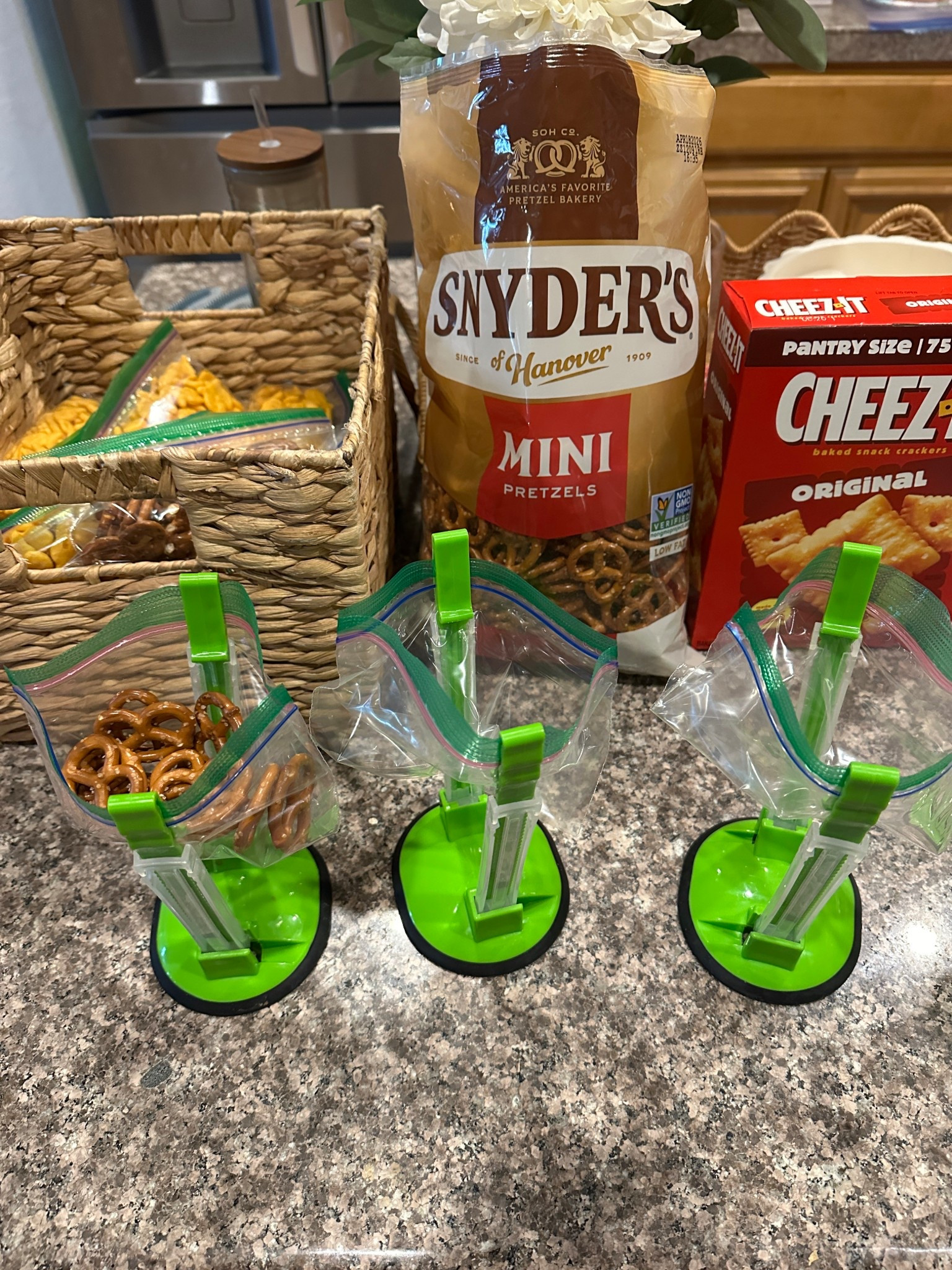 These little ziplock bag holders have been such a game-changer for snack prep 🙌
I line them up, fill bags with pretzels, crackers, fruit, or whatever we have on hand—and suddenly snack prep is actually easy (and mess-free).

Perfect for busy school weeks, sports nights, road trips, or just making mornings run smoother with kids. Simple tools like this save my sanity more than any fancy system ever could. 🤍

Linked here if you’re in a snack-prep season too.


#momlife #snackprep #organizationfinds #kitchenfinds #ltkhome #ltkfamily #busyweekhack

#LTKmomlife #LTKfoodie #LTKKids