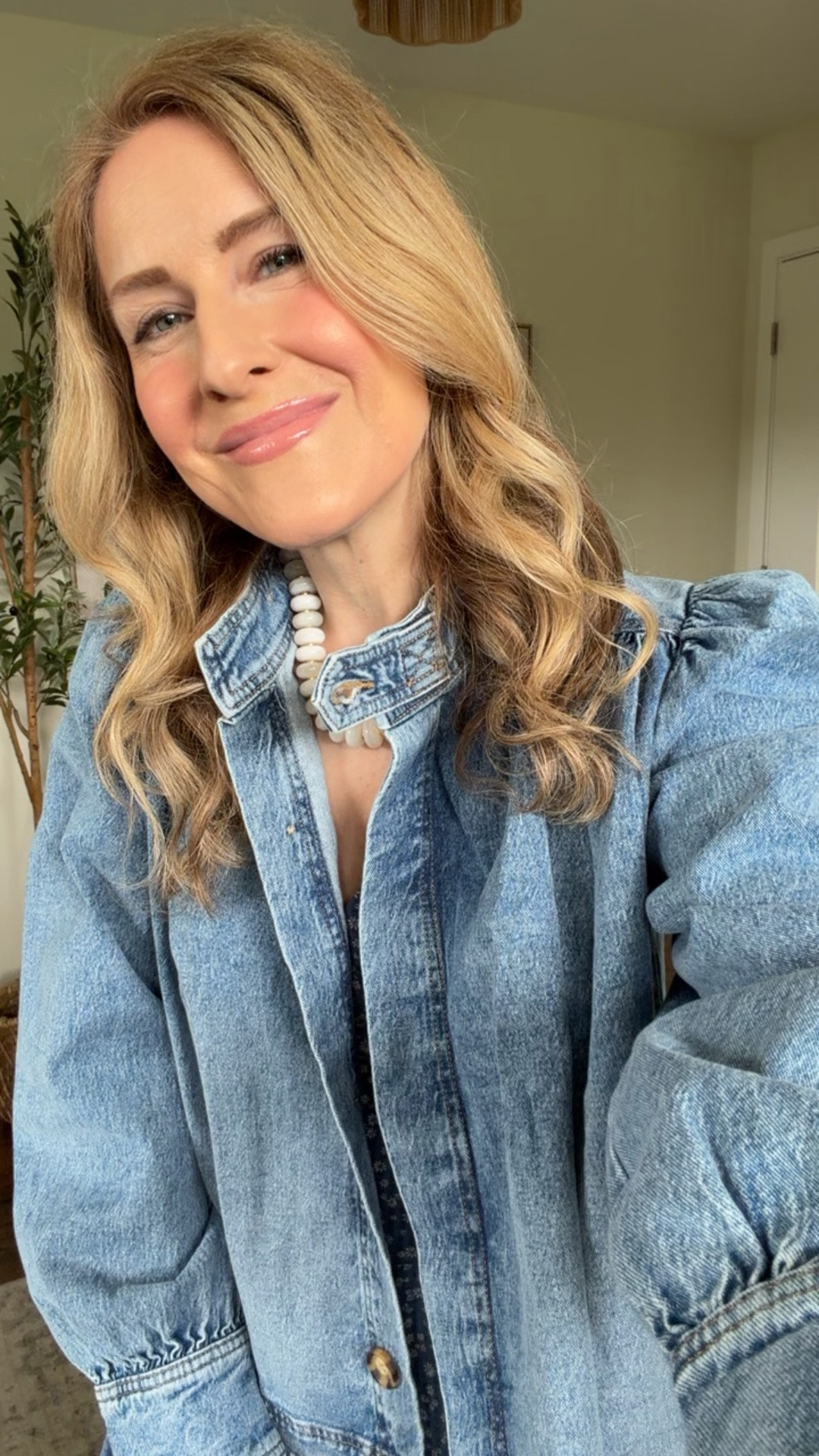 Denim puff sleeve jacket at Walmart, so cute and nice quality! Fit is tts. I’m in a medium but need a small. #walmartfashion

#LTKOver40