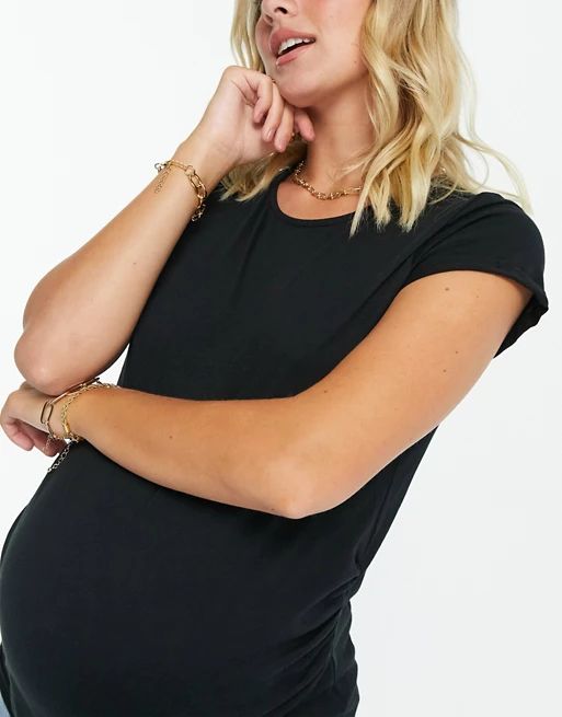 New Look Maternity 2-pack long sleeve t-shirts in black & white | ASOS (Global)