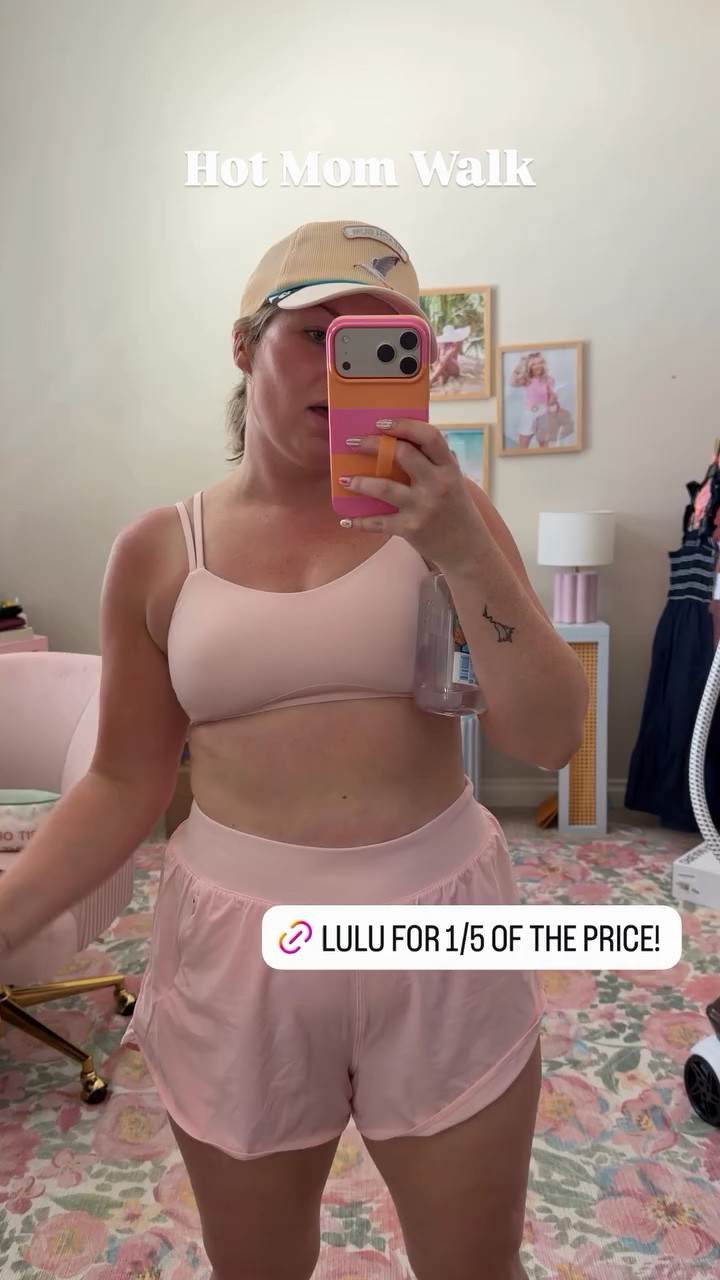 Hot Mom Walk workout set! Lulu for half the price!

#LTKSeasonal #LTKMidsize #LTKActive