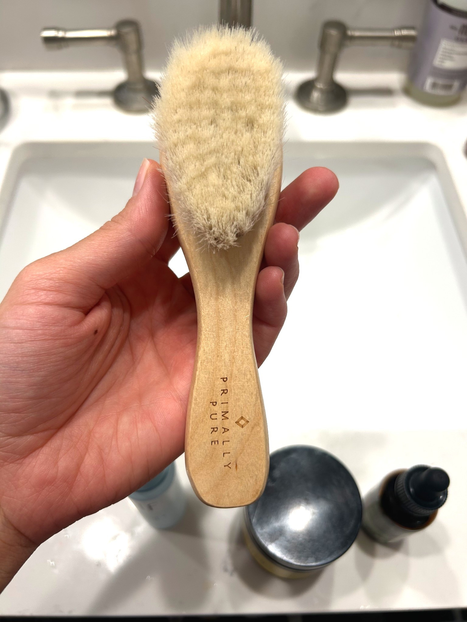 My favorite morning skincare tool! Serums linked too  
Facial dry brush from Primally Pure
Improves circulation, opens lymphatic drainage, smooths skin texture, under $20 #LTKskincare

#LTKStyleTip #LTKHome