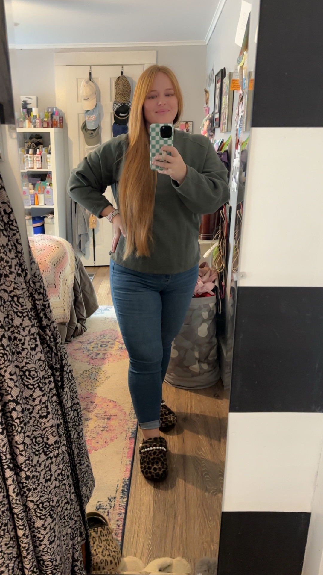 Count down to Christmas, festive OOTD!

I’ve worn through quite a lot of my Christmas shirts so I didn’t beat I could today with some red and green. My outfit was super comfortable though and you can’t beat that! 

#LTKootd #LTKHoliday #LTKMidsize