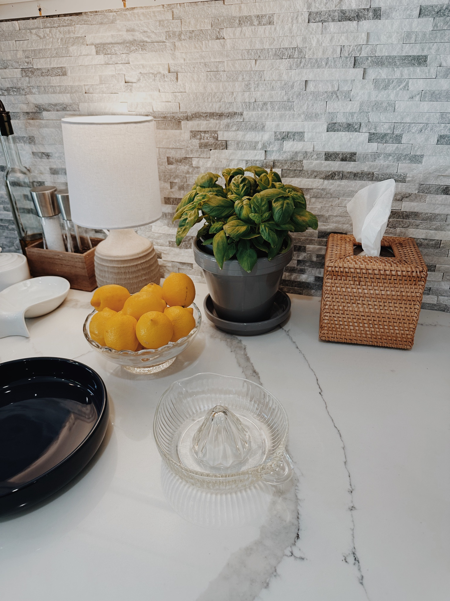 Kitchen setup

Kitchen decor, mini lamp, home decor 

#LTKSeasonal #LTKsalealert #LTKhome