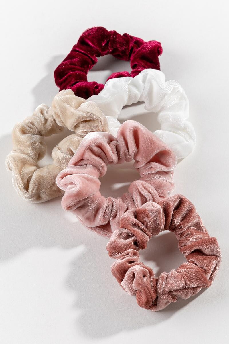 Lila Velvet Scrunchie Set | Francesca’s Collections