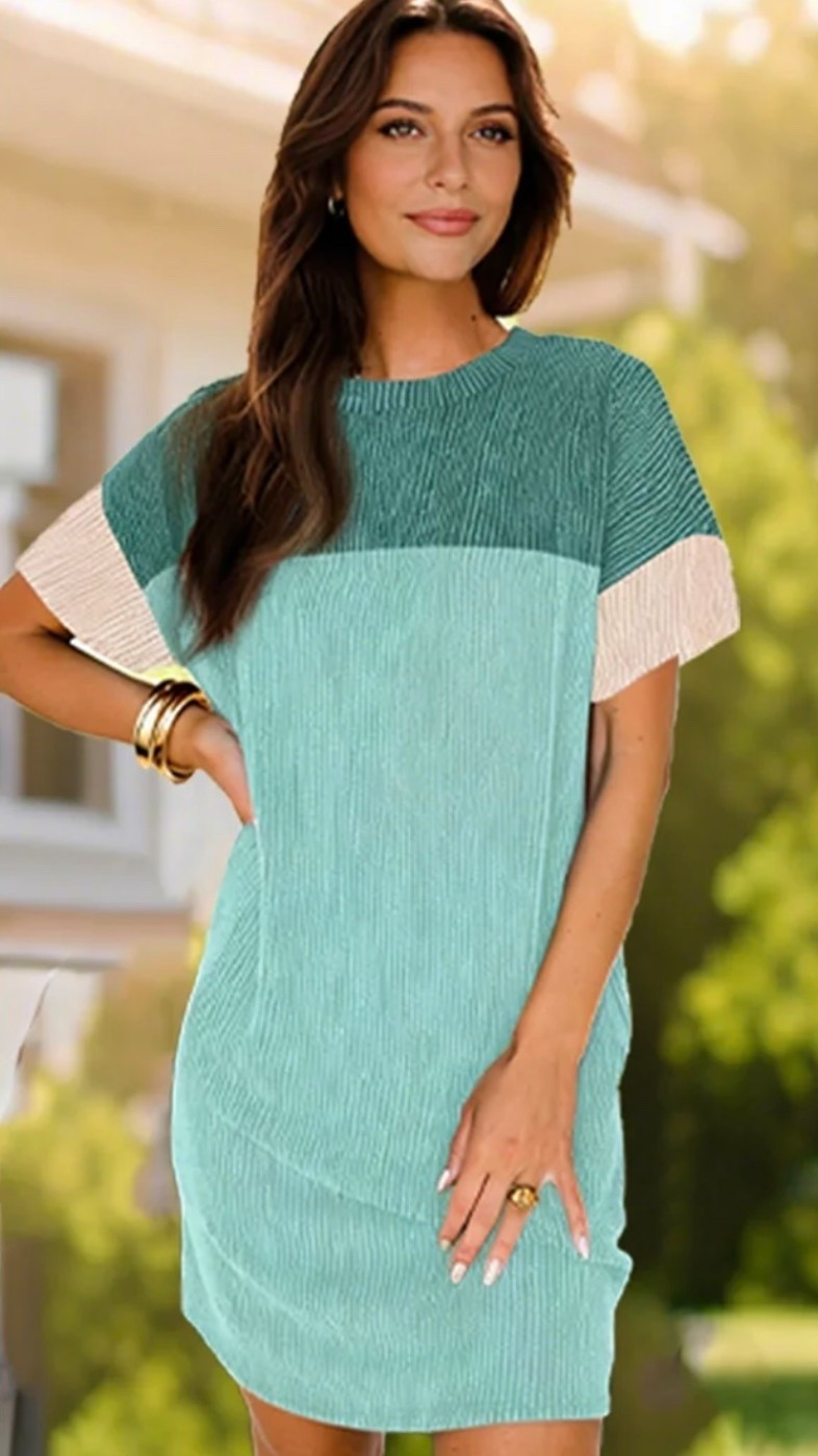 💚 Minty fresh and under budget? Say less! 💚

This Walmart dress is the definition of easy summer style. The color-block design, relaxed fit, and lightweight fabric make it a grab-and-go favorite for everything from errands to vacation days. Just add sandals and gold accessories for an effortlessly put-together look. ✨

#LTKStyle #WalmartFashion #WalmartFinds #SummerDress #AffordableStyle #EverydayFashion #LTKUnder50 #CasualChic ☀️👗💚

#LTKootd #LTKOver40 #LTKWorkwear