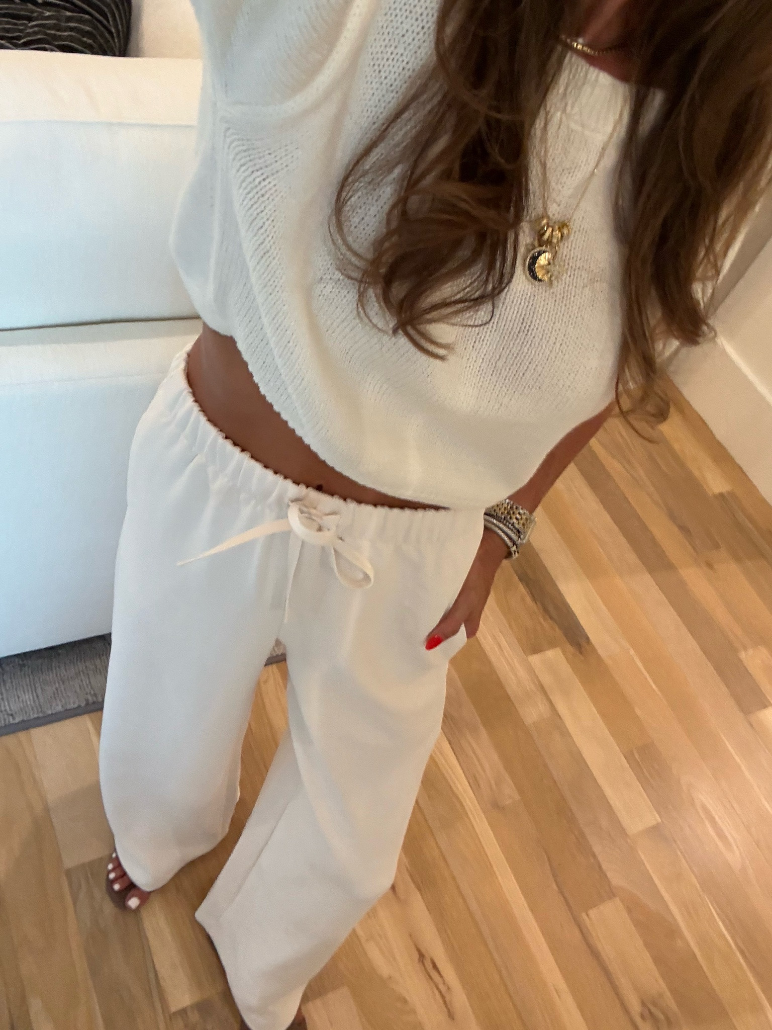 Love these non wrinkle pants size 2XS sweater fall outfit

#LTKPetite #LTKSaleAlert