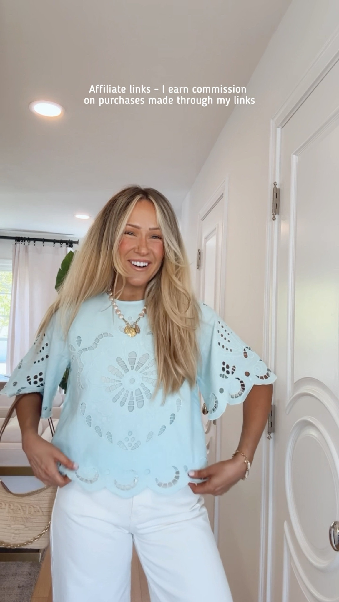 Affiliate links - I earn commission on purchases made through my links | spring outfit with white jeans
Nordstrom top
Zara jeans wide leg 