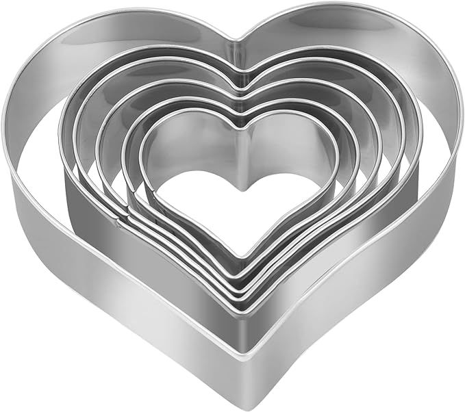 Heart Cookie Cutter Set - 6 Piece - 3 4/5", 3 1/5", 2 4/5", 2 3/5", 2 1/5", 1 4/5" - Heart Shaped... | Amazon (US)