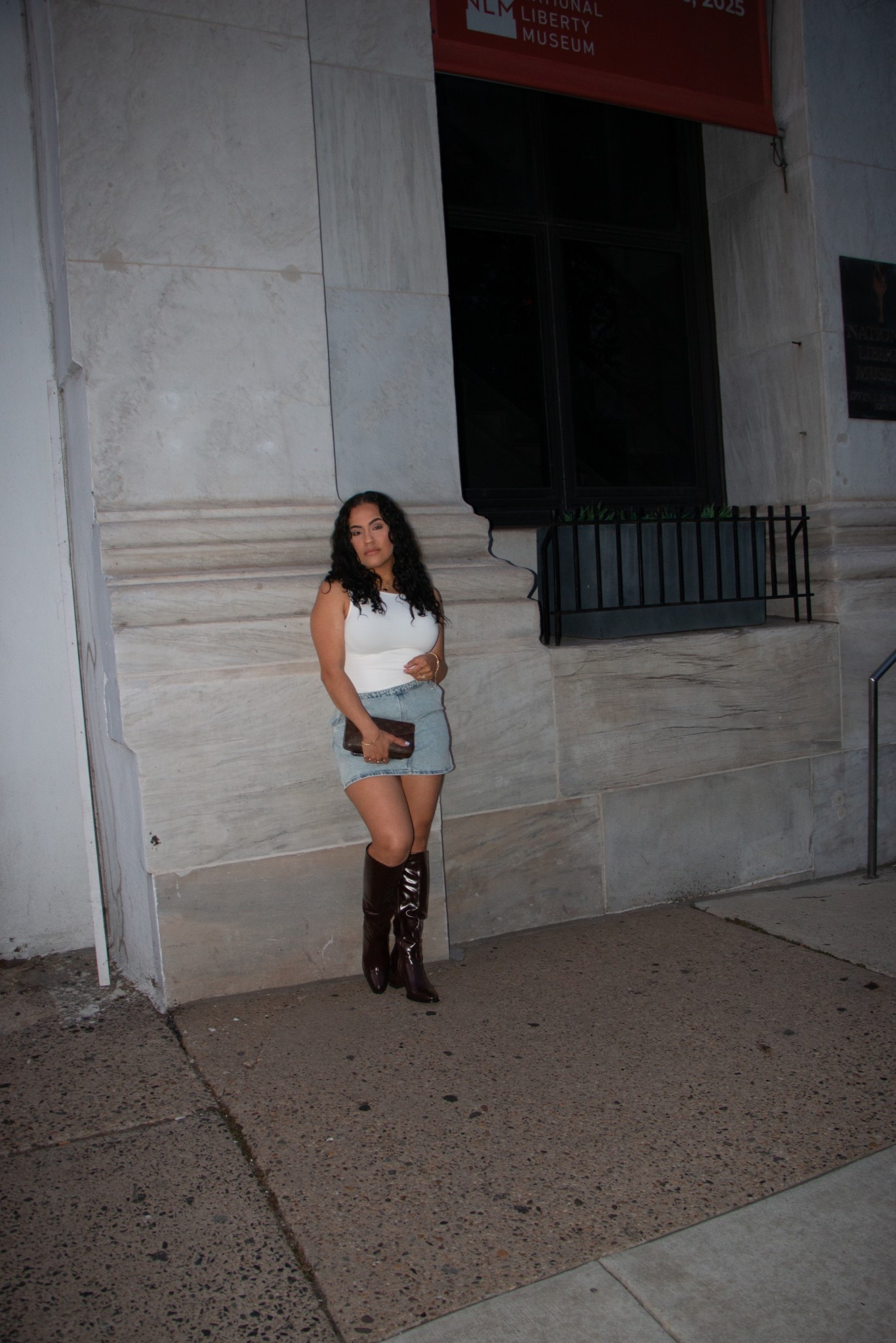 Birthday  Dinner Outfit 

Top: Amazon
Skirt : H&M
Boots : Amazon 


#fashion #birthdayoutfit #outfitideas #summeroutfitideas #Skirt #highkneeboots #fashion #summerfits 

#LTKBeauty #LTKSummerEdit #LTKPetite