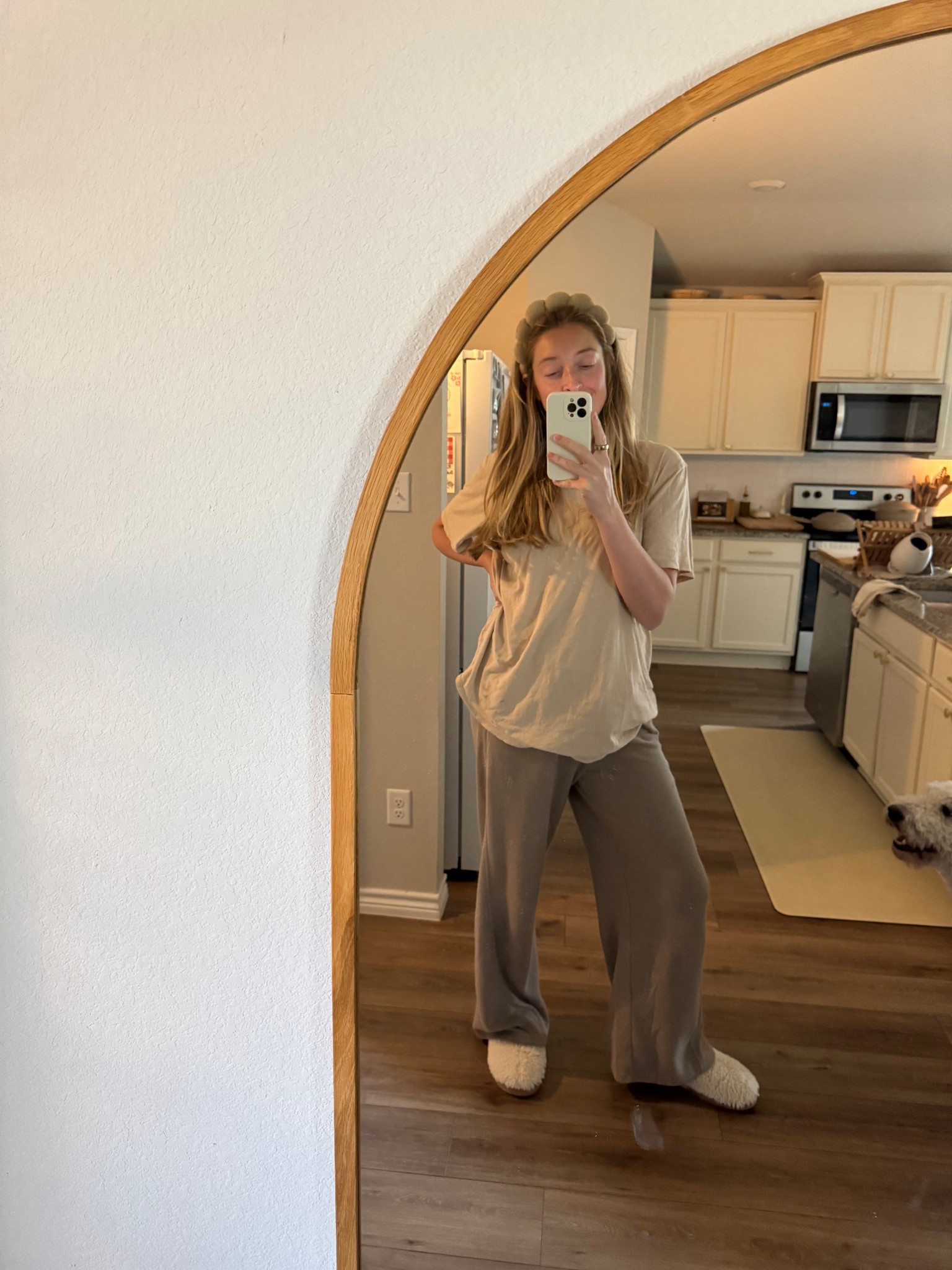 tall girl sweat pants!!! 

#LTKStyleTip #LTKFindsUnder50 #LTKSaleAlert