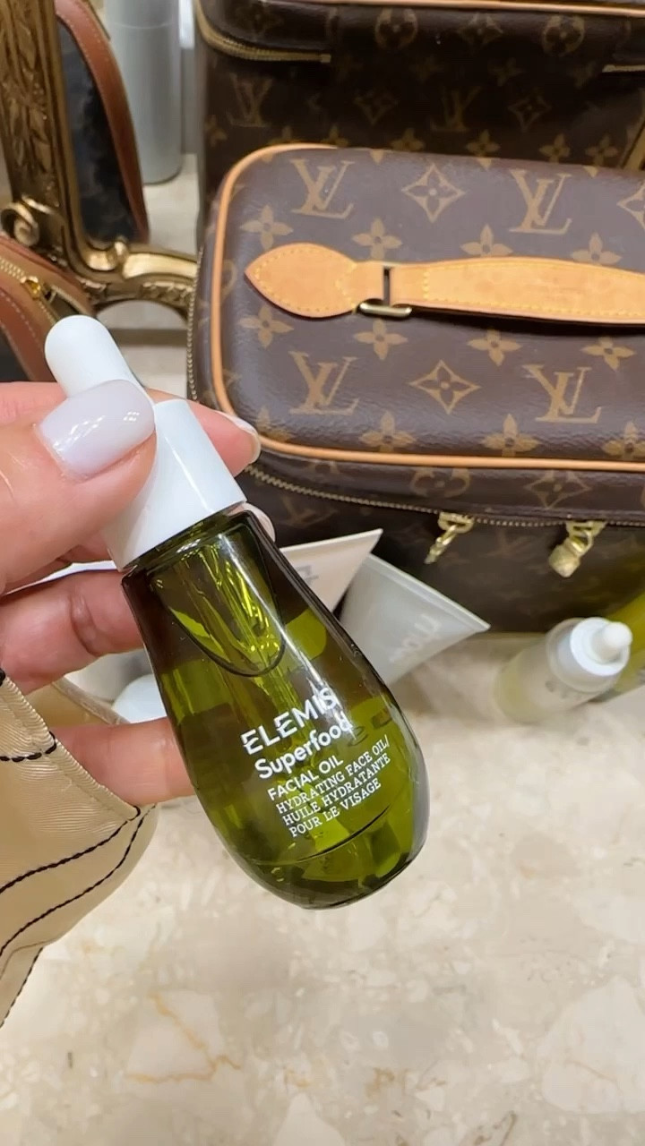 All my favorite beauty products 🤍

#LTKWatchNow #LTKBeauty #LTKGiftGuide