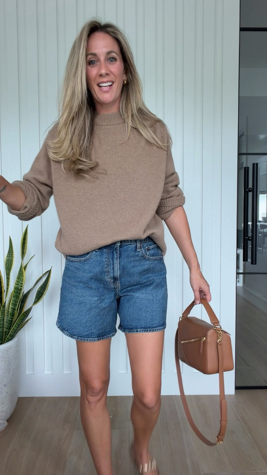 Size 28 shorts size medium sweater

#LTKgrwm #LTKootd #LTKSaleAlert